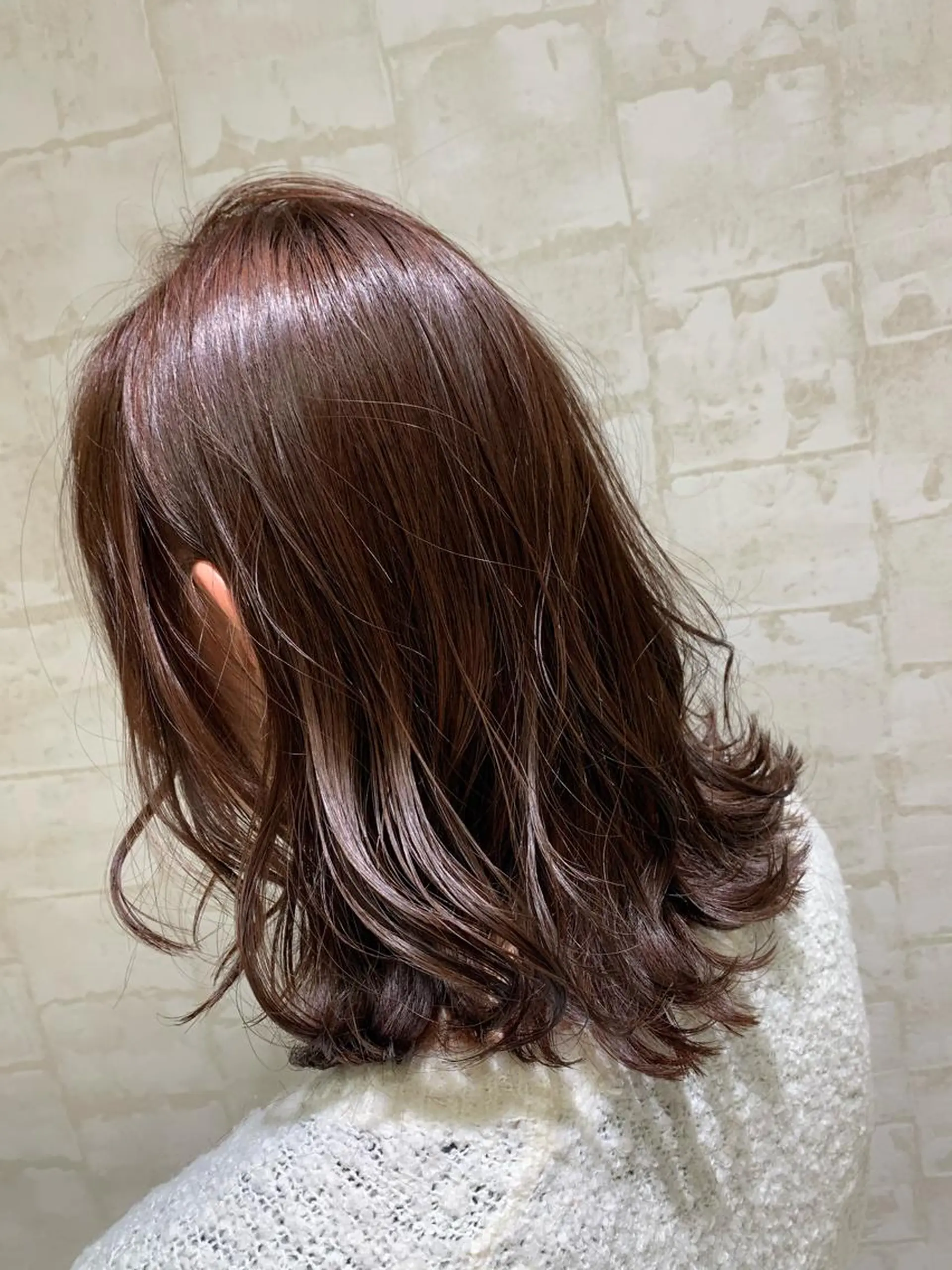 セミロング 外ハネヘア カット パーマ トリートメント 【代表】ショート カット平川のヘアスタイル