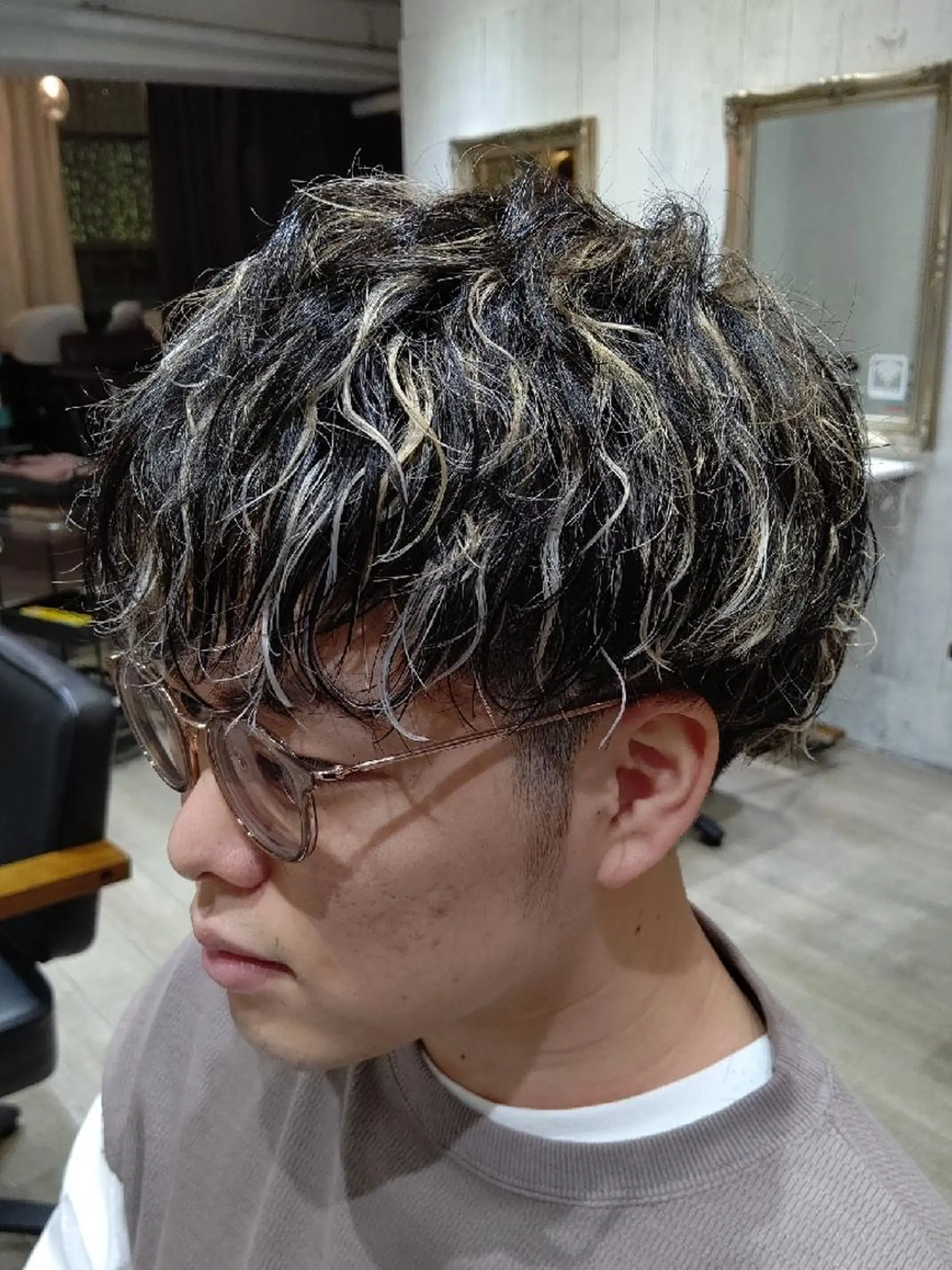 ミディアム パーマ カット パーマ bathair  所属・bathair 持田侑祐のヘアスタイル