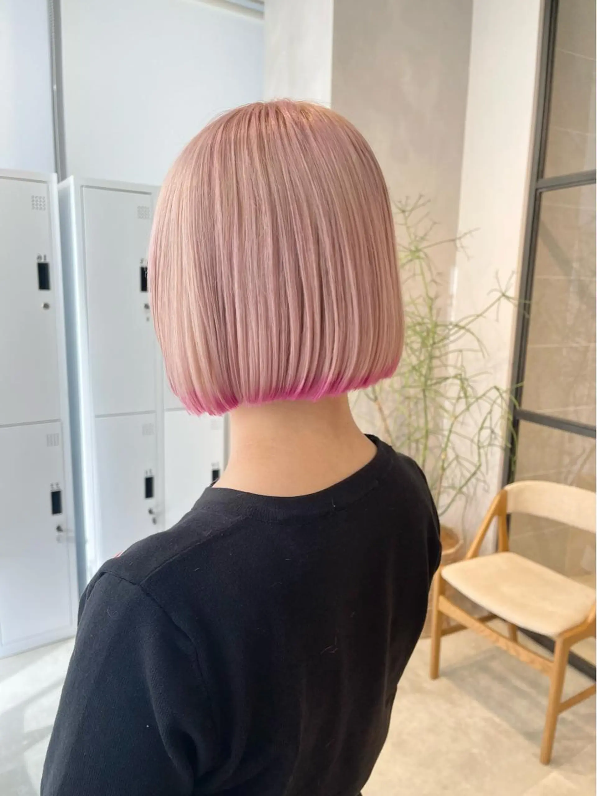 ミディアム カラー ピンクカラー ホワイトピンク 🦋レイヤーカット ミドリカワ🦋のヘアスタイル