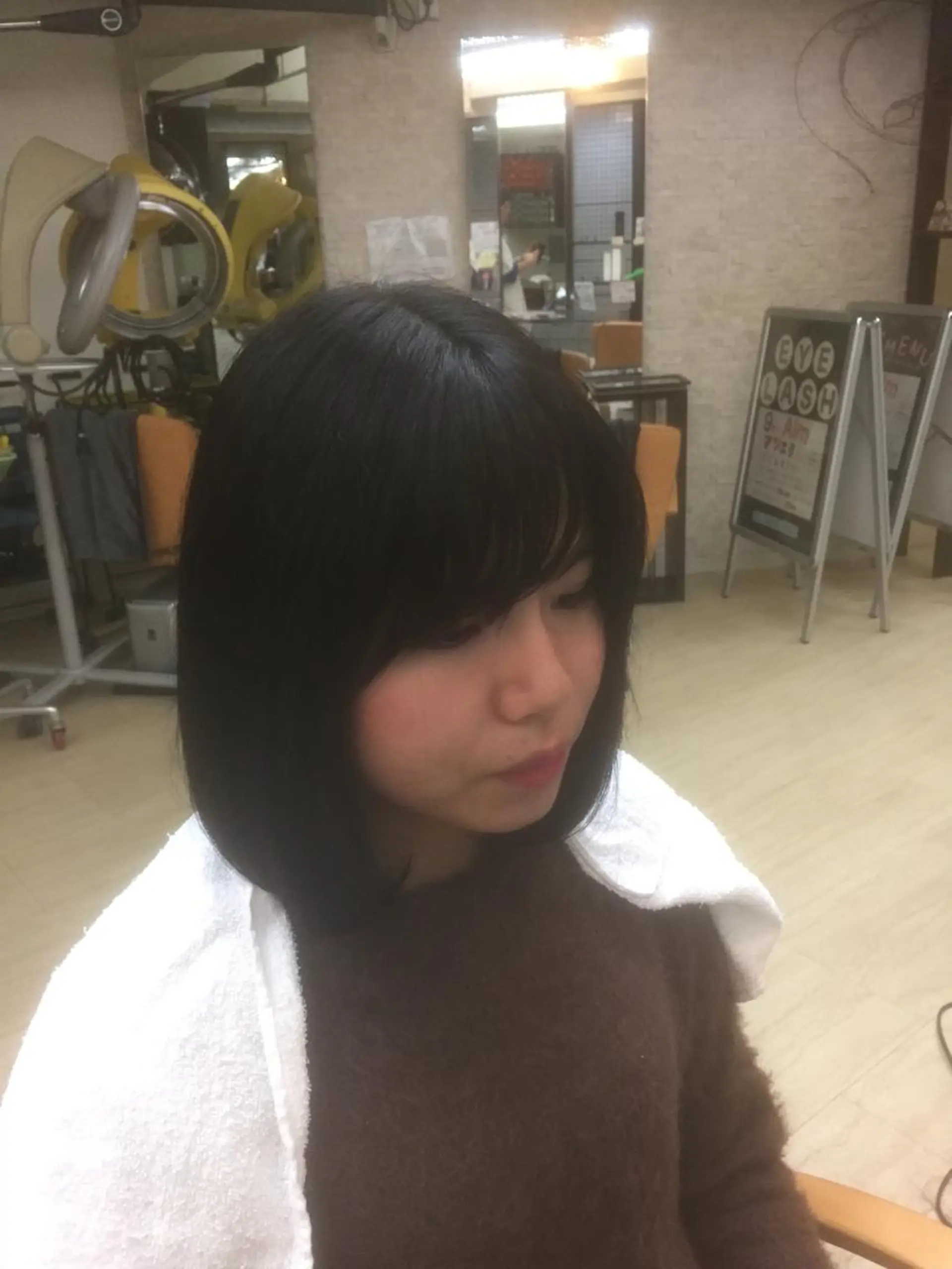 ミディアム イトウ アキノリのヘアスタイル