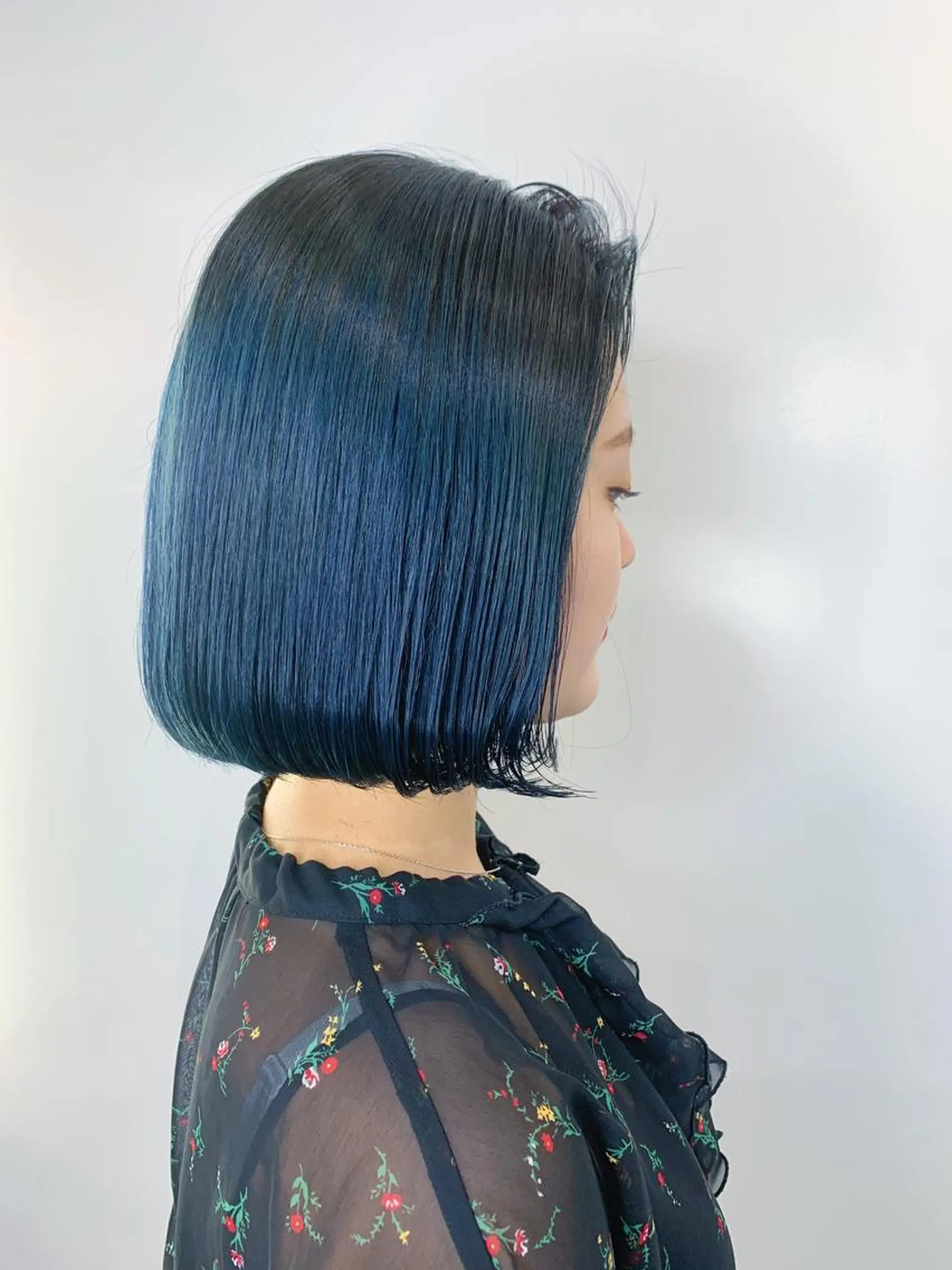 ミディアム カラー ヘアアレンジ ミディアムパーマ アディクシーカラー ベージュカラー ブルーカラー グレージュ カット ヘアカラー トリートメント ヘッドスパ ヘアセット レイヤーカット/艶髪 🎀笠原 優花🎀のヘアスタイル