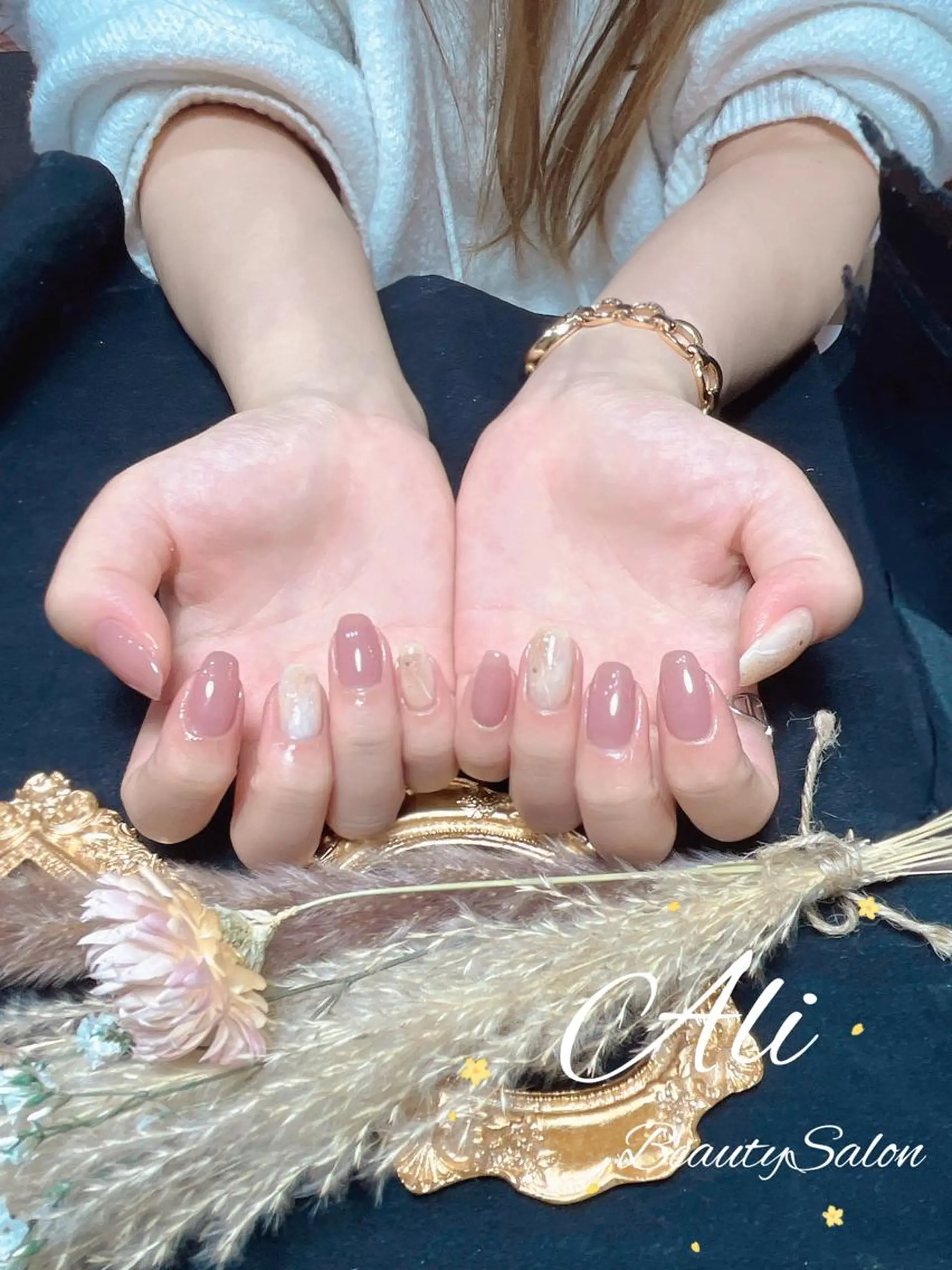 ネイル Ali 新小岩 ネイル専門のネイルデザイン