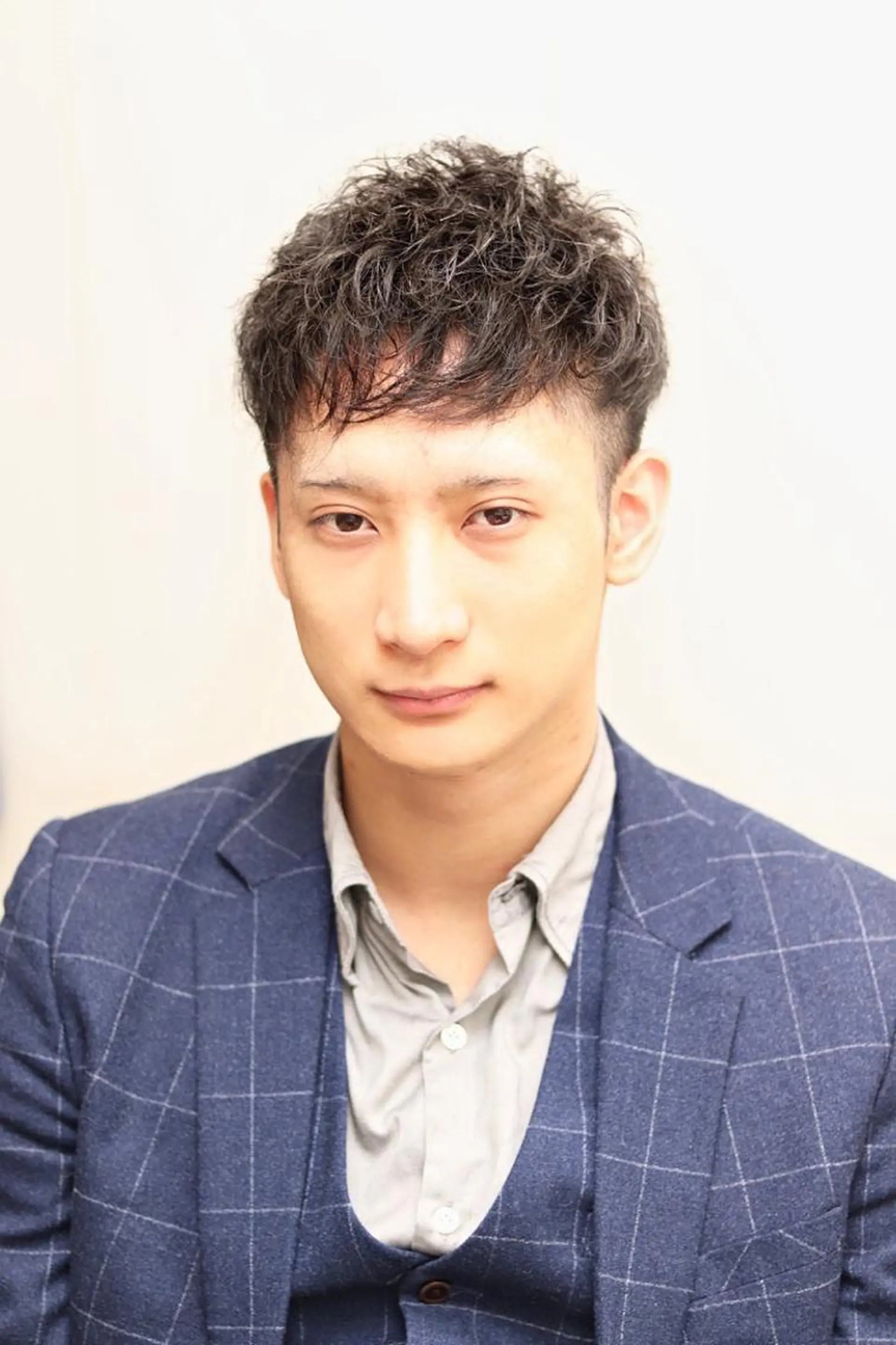 ショート メンズ 渡邊 絢のヘアスタイル