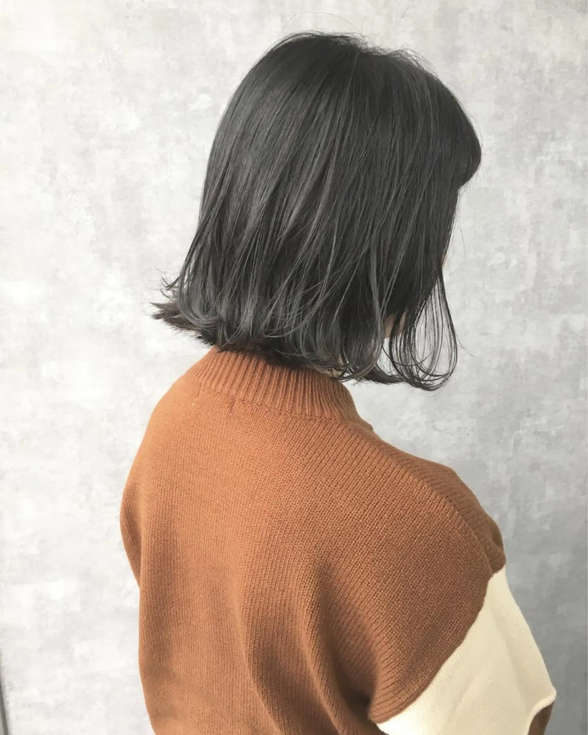 ショート カラー ダークグレー レイヤーカット BLend 渋谷のヘアスタイル