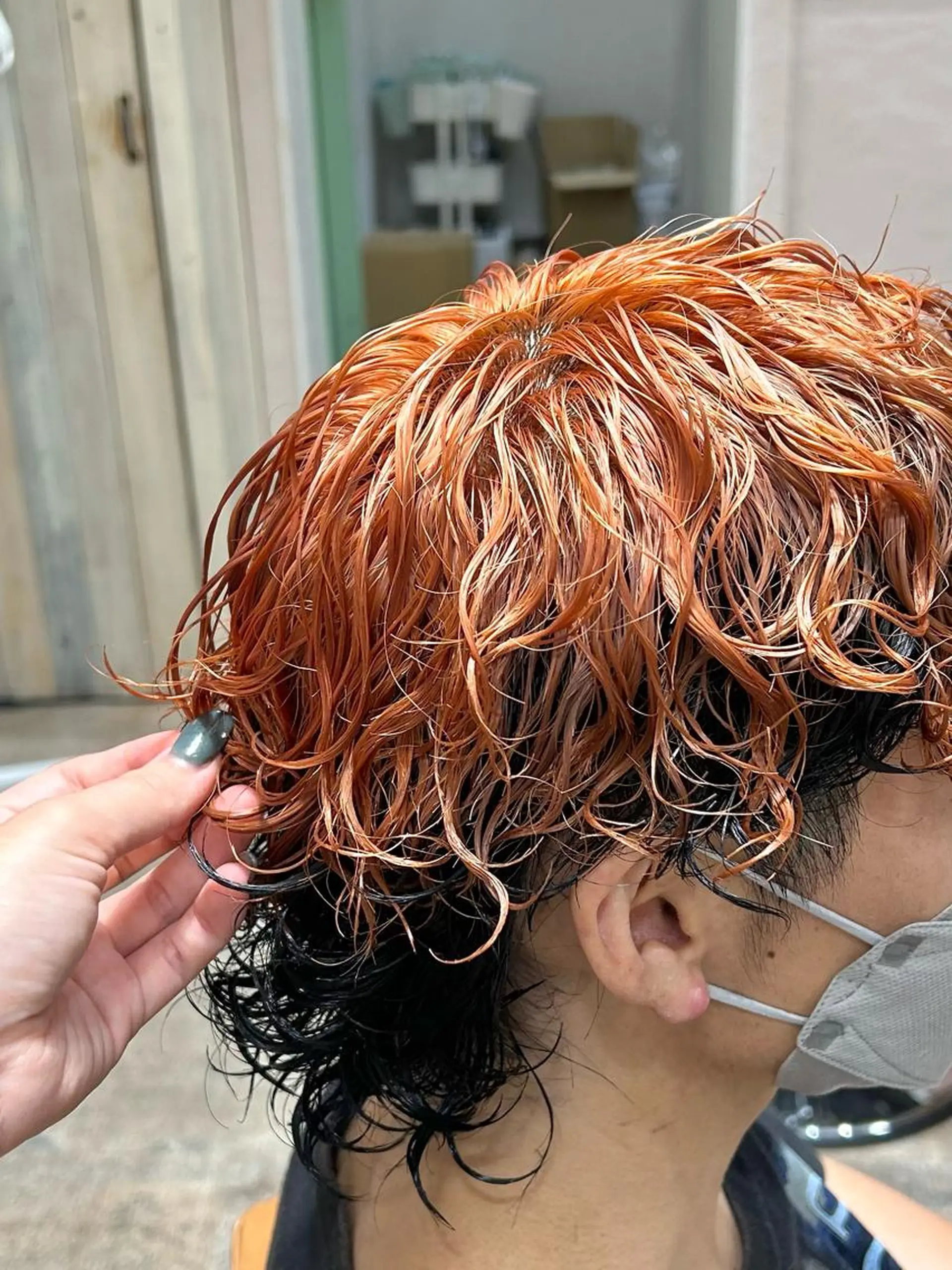 カラー 横山ダブルカラー ハイライト透明感カラのヘアスタイル