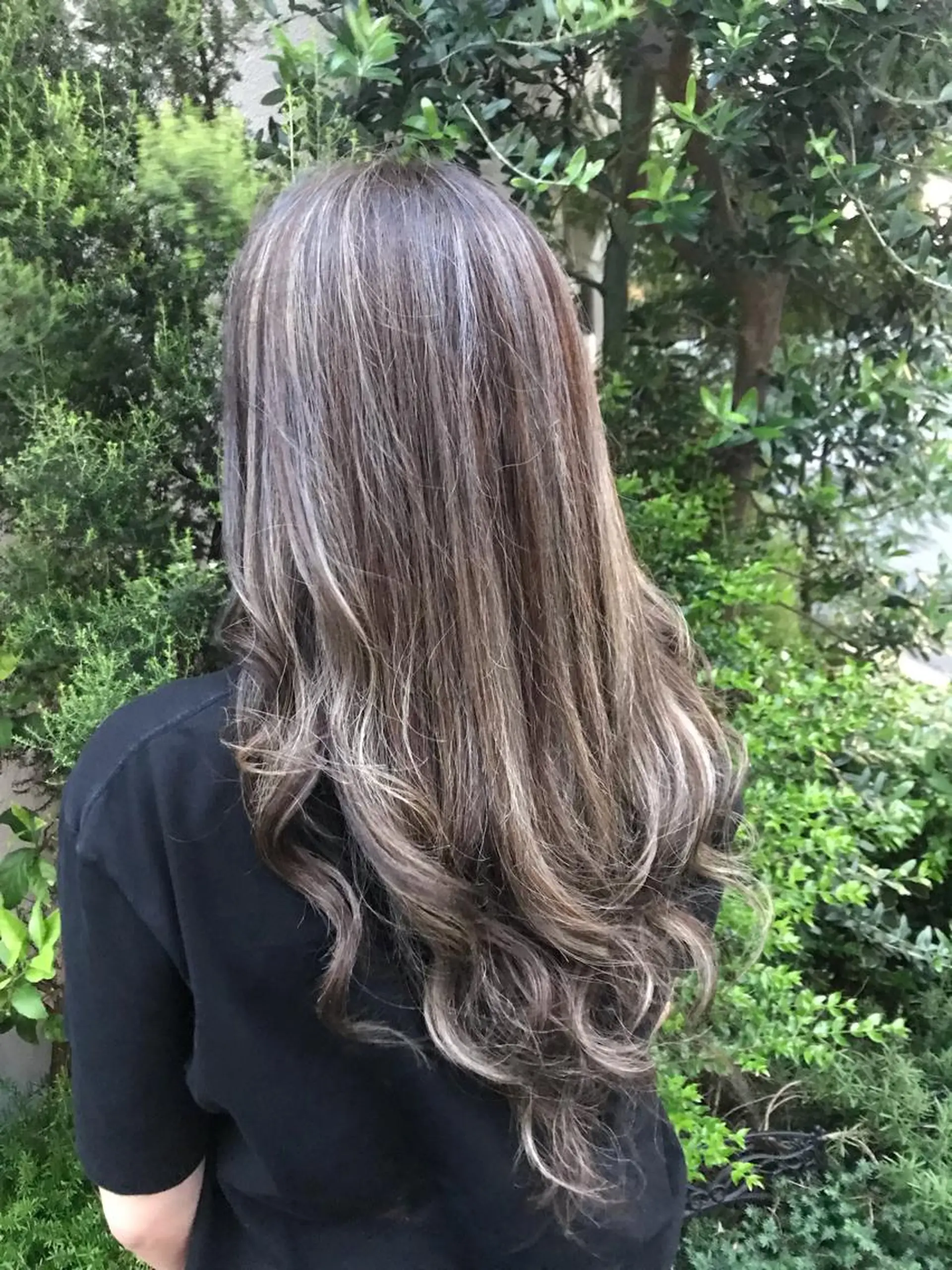 ロング カラー ベージュカラー ハイライトカラー ハイライト ヘアカラー トリートメント 店長担当🌟 矢吹ガブリエル🌟のヘアスタイル
