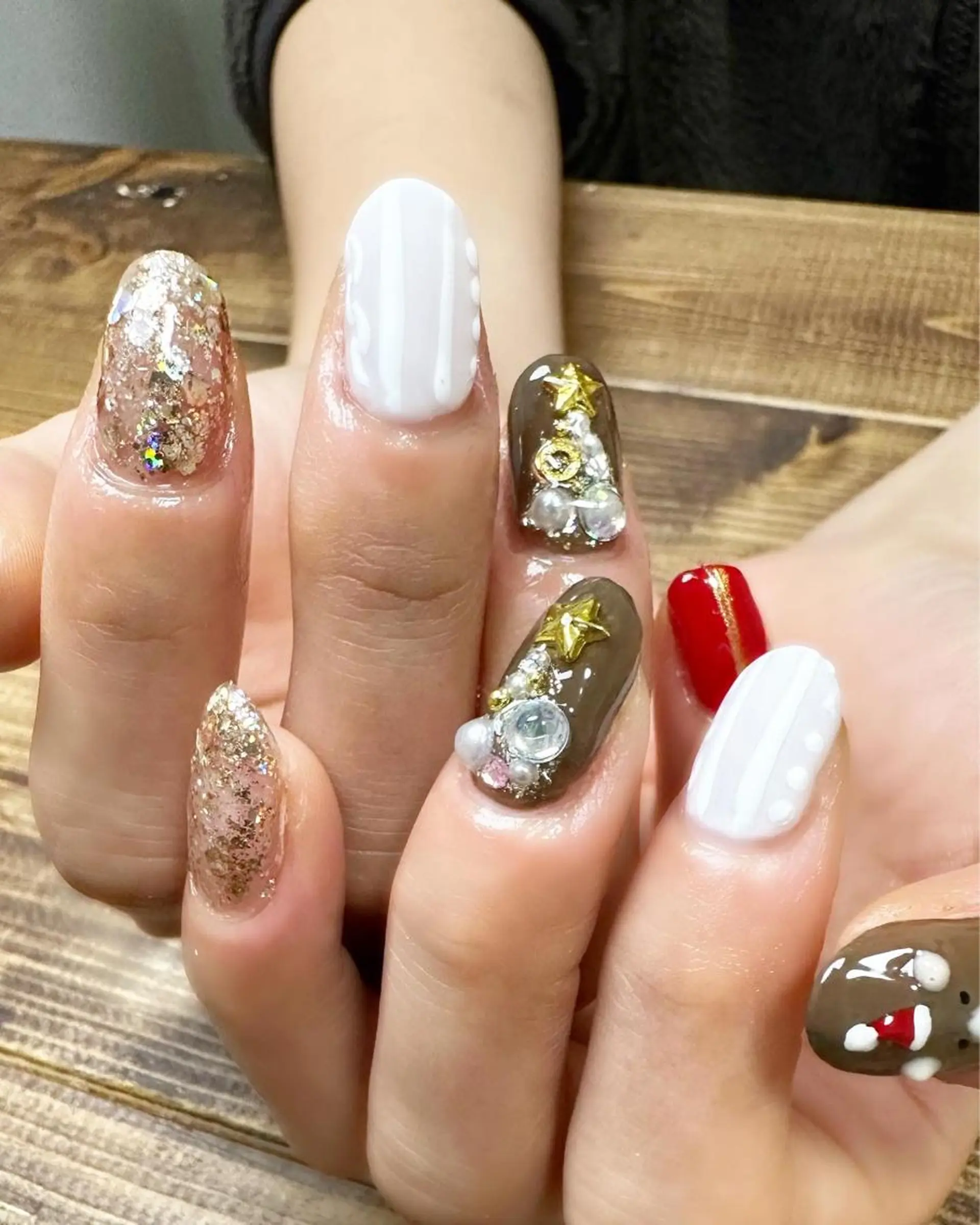 ネイル 新山 聖のネイルデザイン