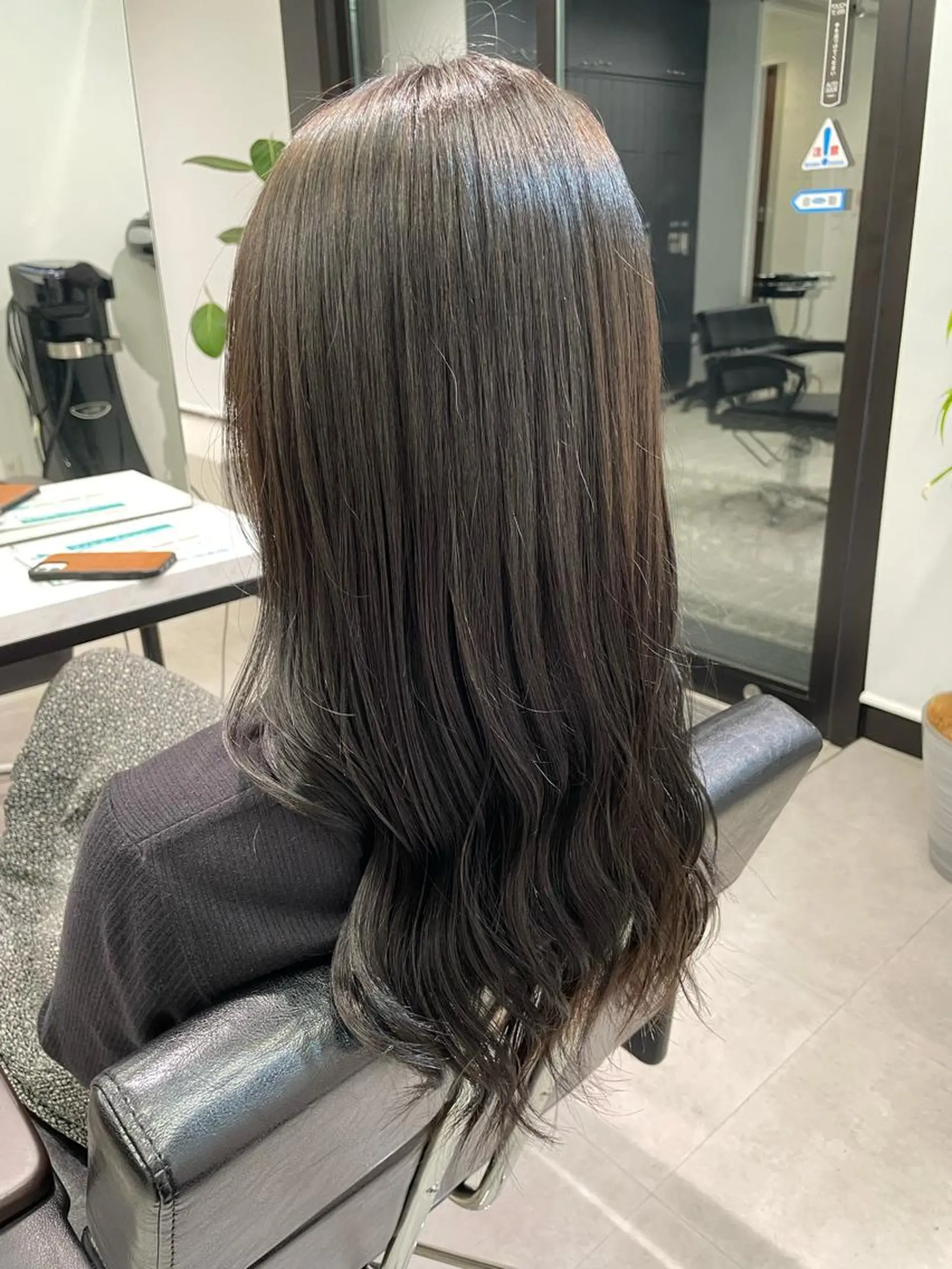 ロング 艶髪カラー特化 mao🍒のヘアスタイル