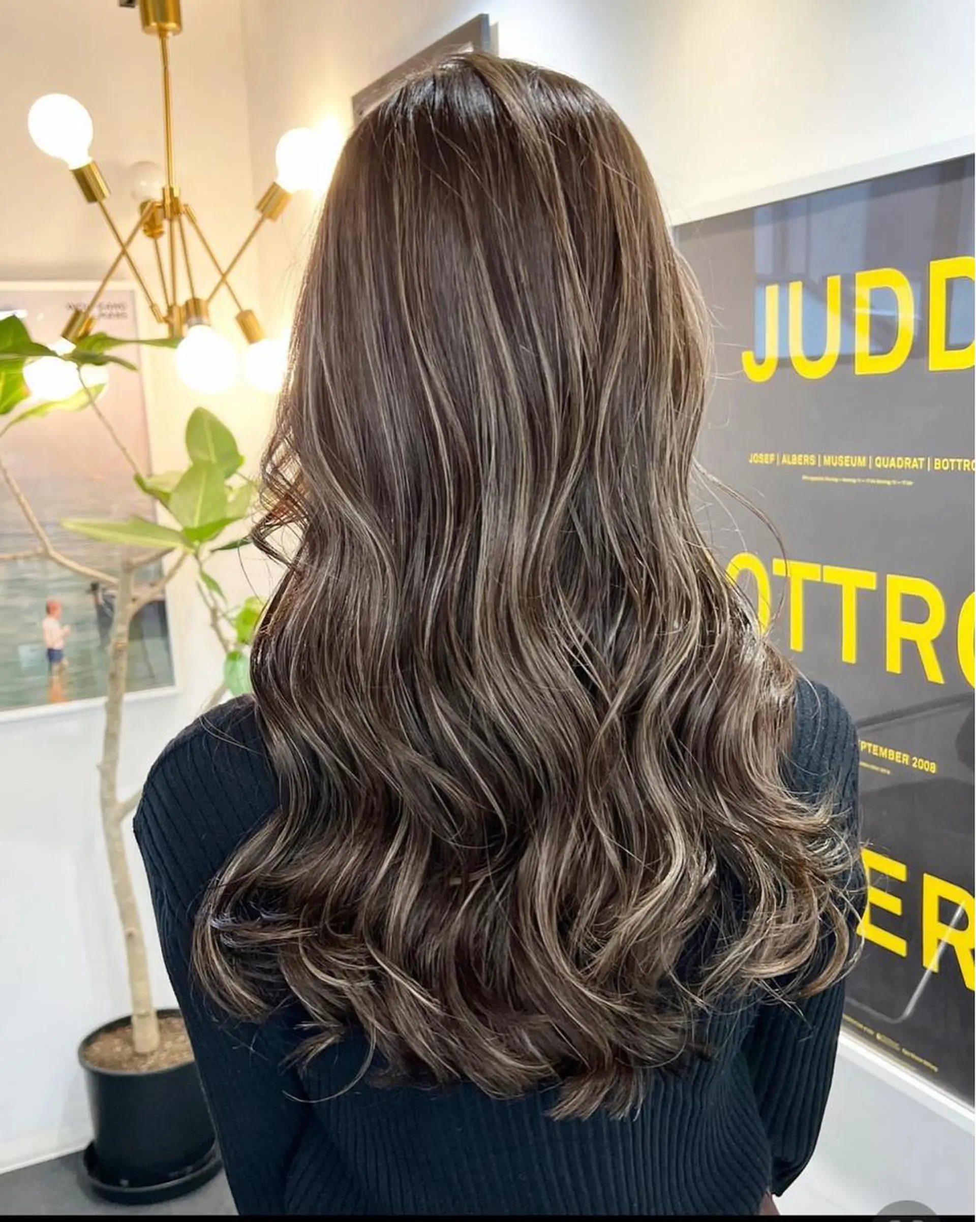セミロング ロン毛美容師 タイチ👽のヘアスタイル
