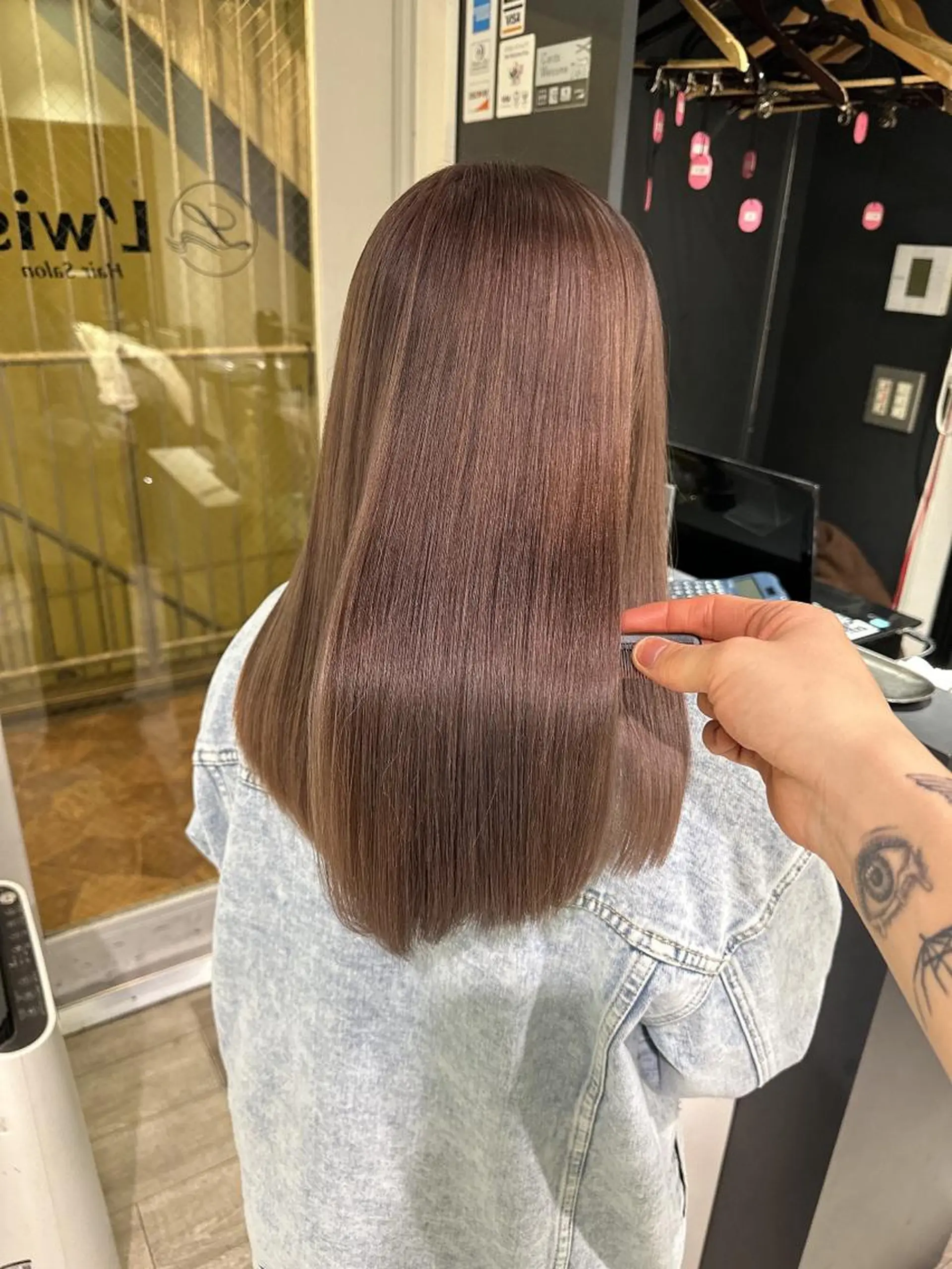 セミロング カット ヘアカラー トリートメント L'wis　比佐野 大地のヘアスタイル