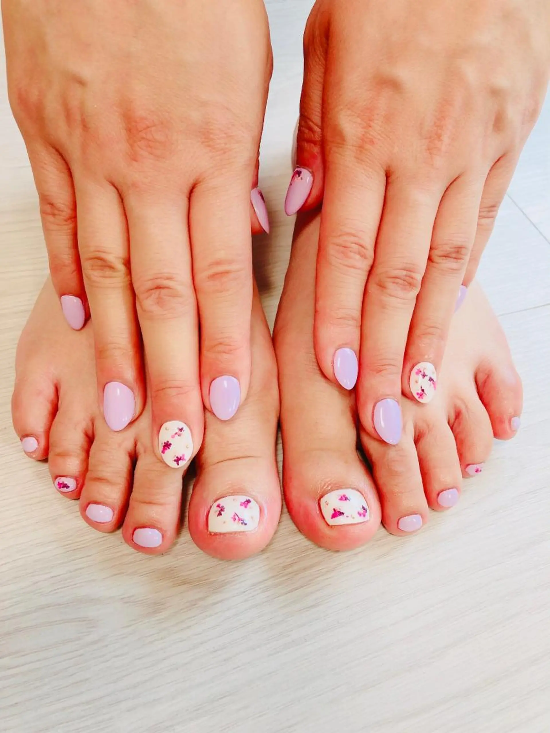 ネイル gorella Ａのネイルデザイン