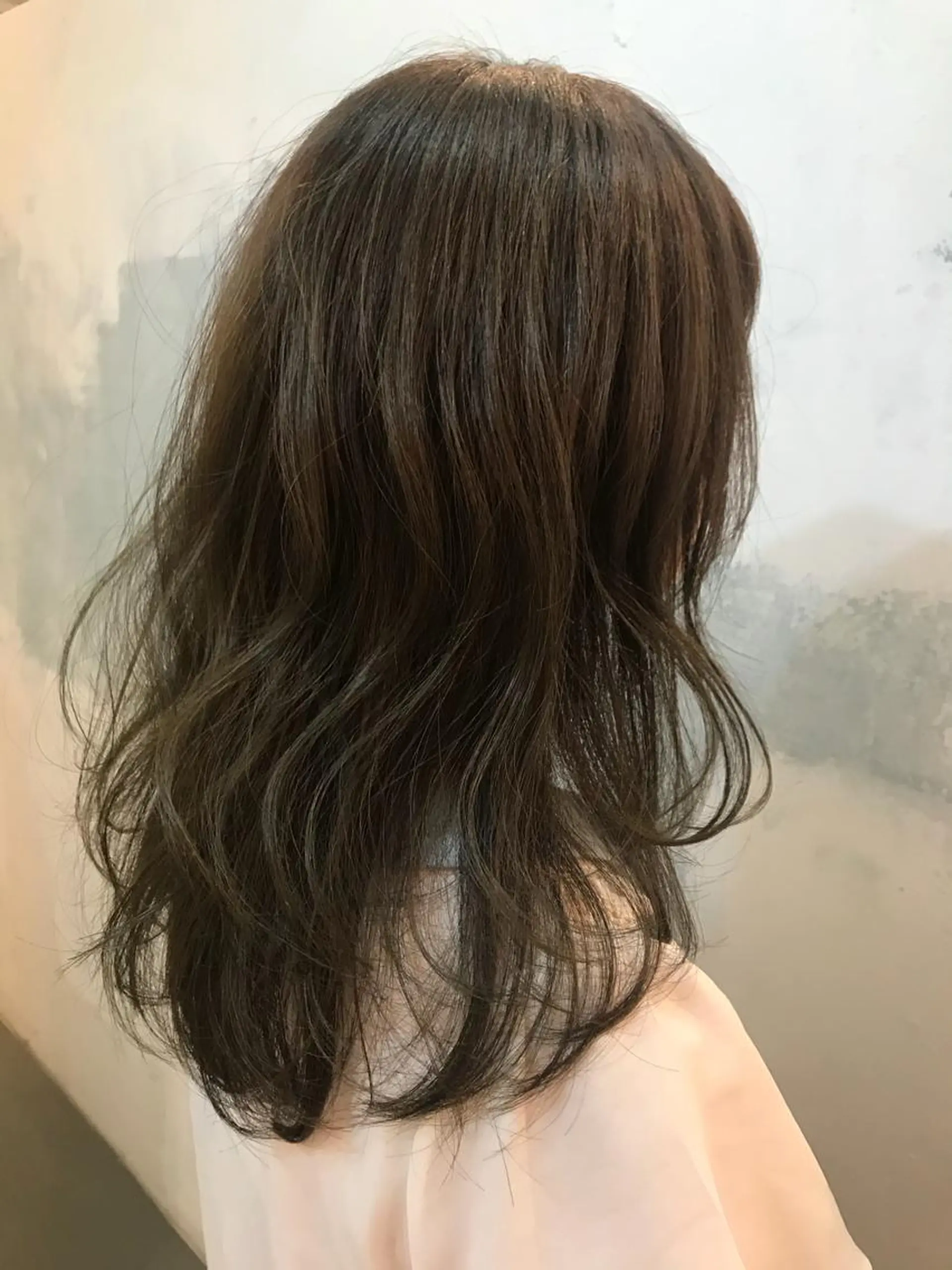ロング カラー アッシュ ブルーカラー 透明感カラー オレンジ カット ヘアカラー トリートメント 🍑艶髪✖️暖色系 ✨momoka🍑のヘアスタイル