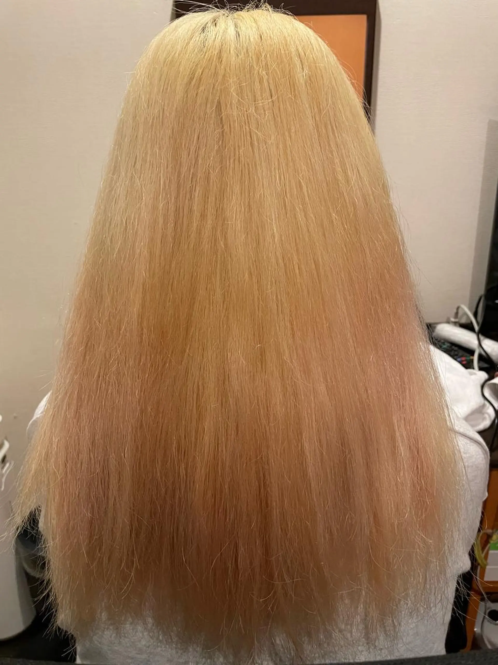 ロング カラー ヘアカラー トリートメント 切りっぱなしボブ レイヤー/縮毛矯正のヘアスタイル