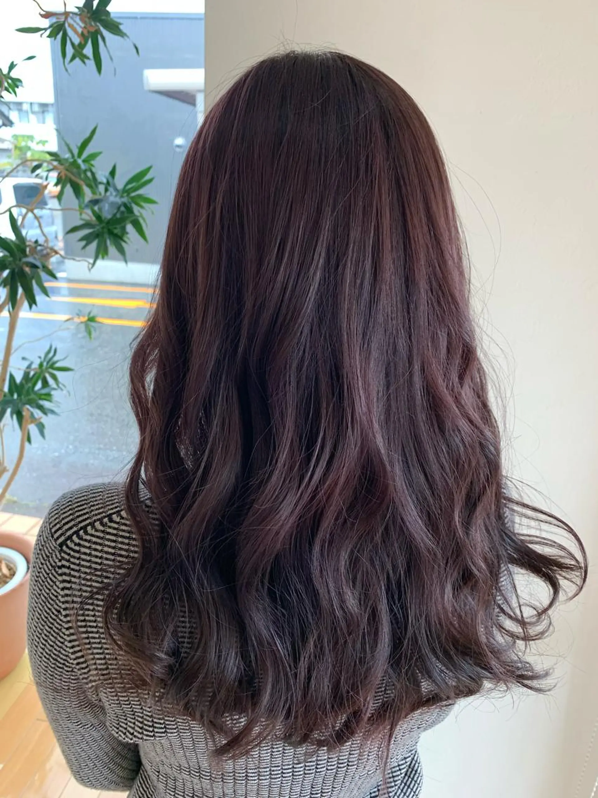 カラー 柴田 結衣のヘアスタイル