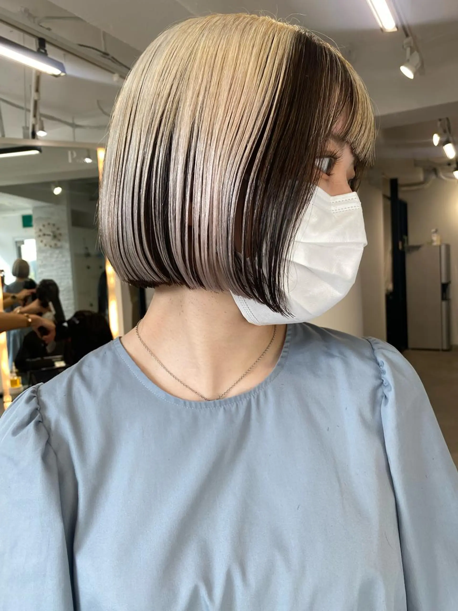 ショート カラー センターパート/ 暖色カラーayuのヘアスタイル