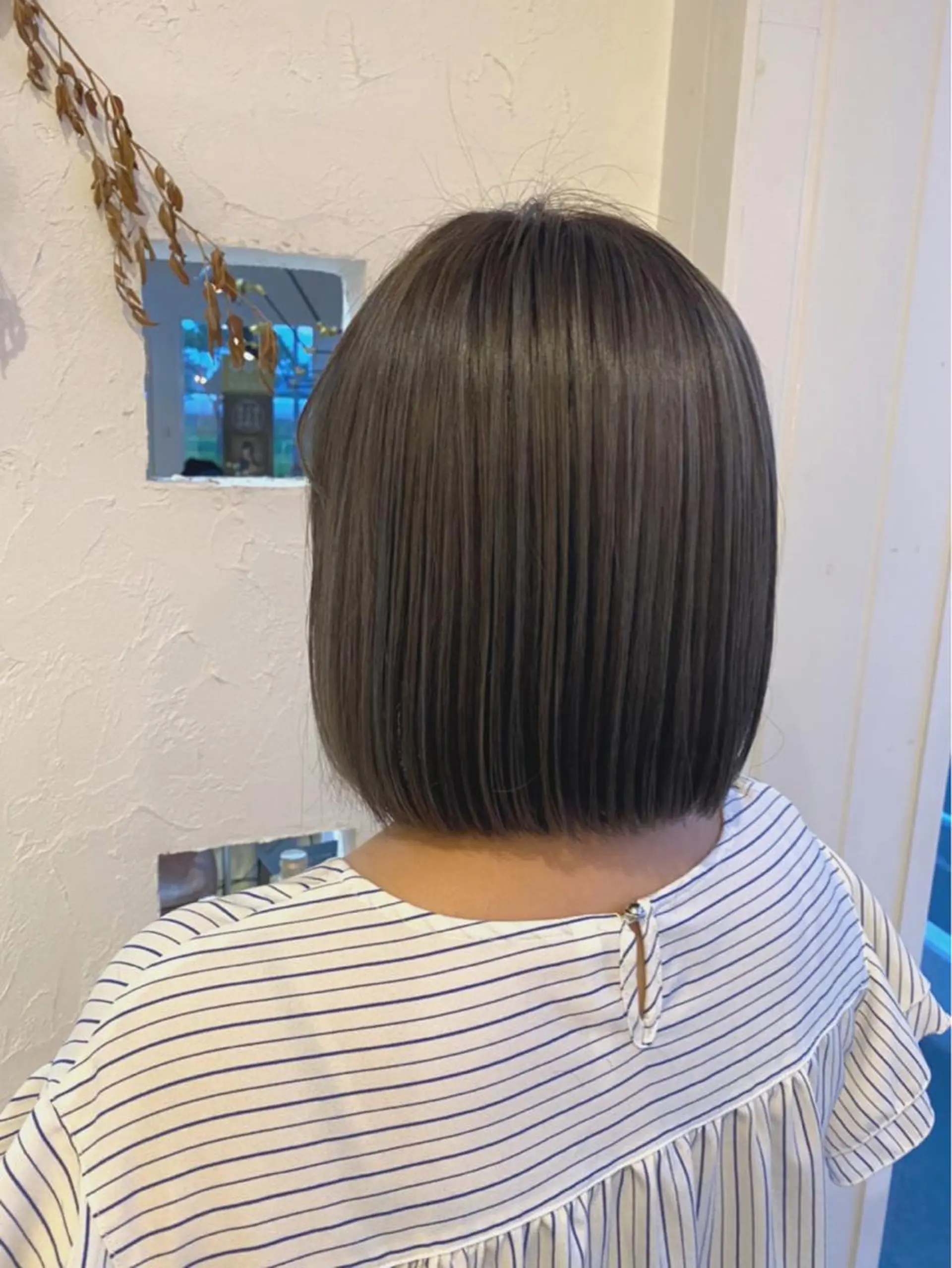 ミディアム カラー パーマ ヘアアレンジ メンズ ネイル グレージュ 豊橋美容院 ソンリエのヘアスタイル