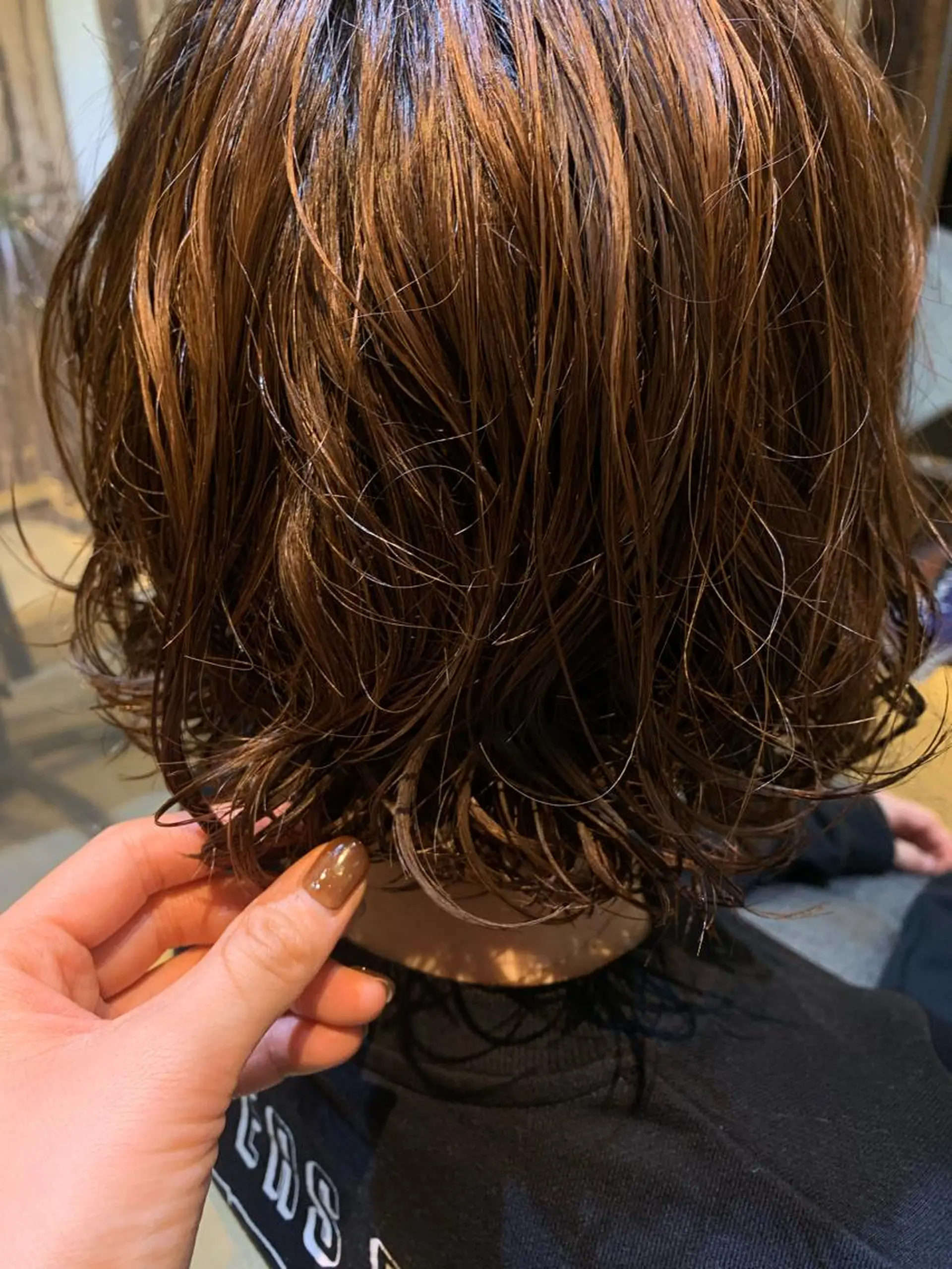 ミディアム カラー パーマ ヘアアレンジ putri 川邉 優花のヘアスタイル