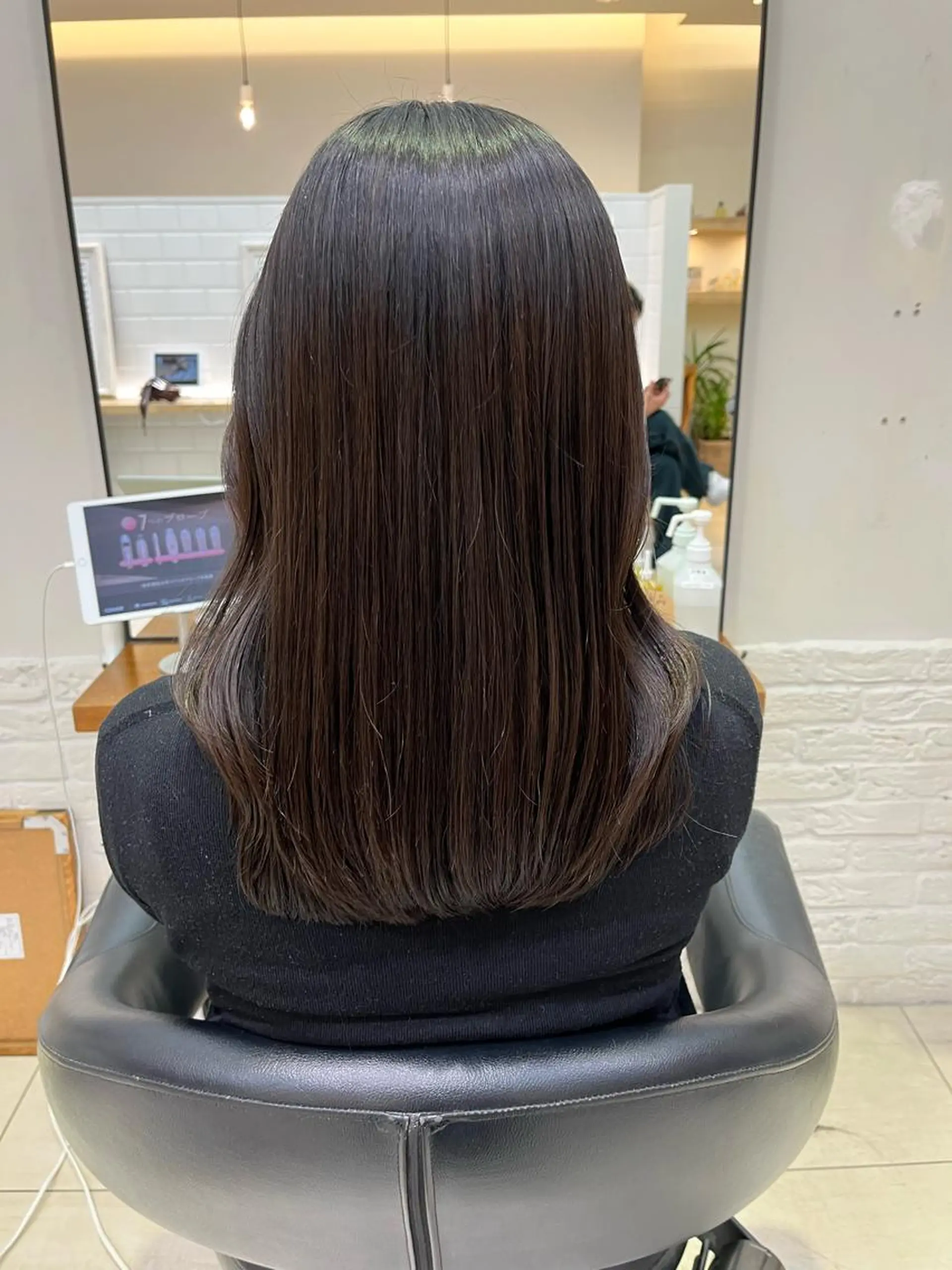 ロング コテ巻き風パーマ🫧 麻尋のヘアスタイル