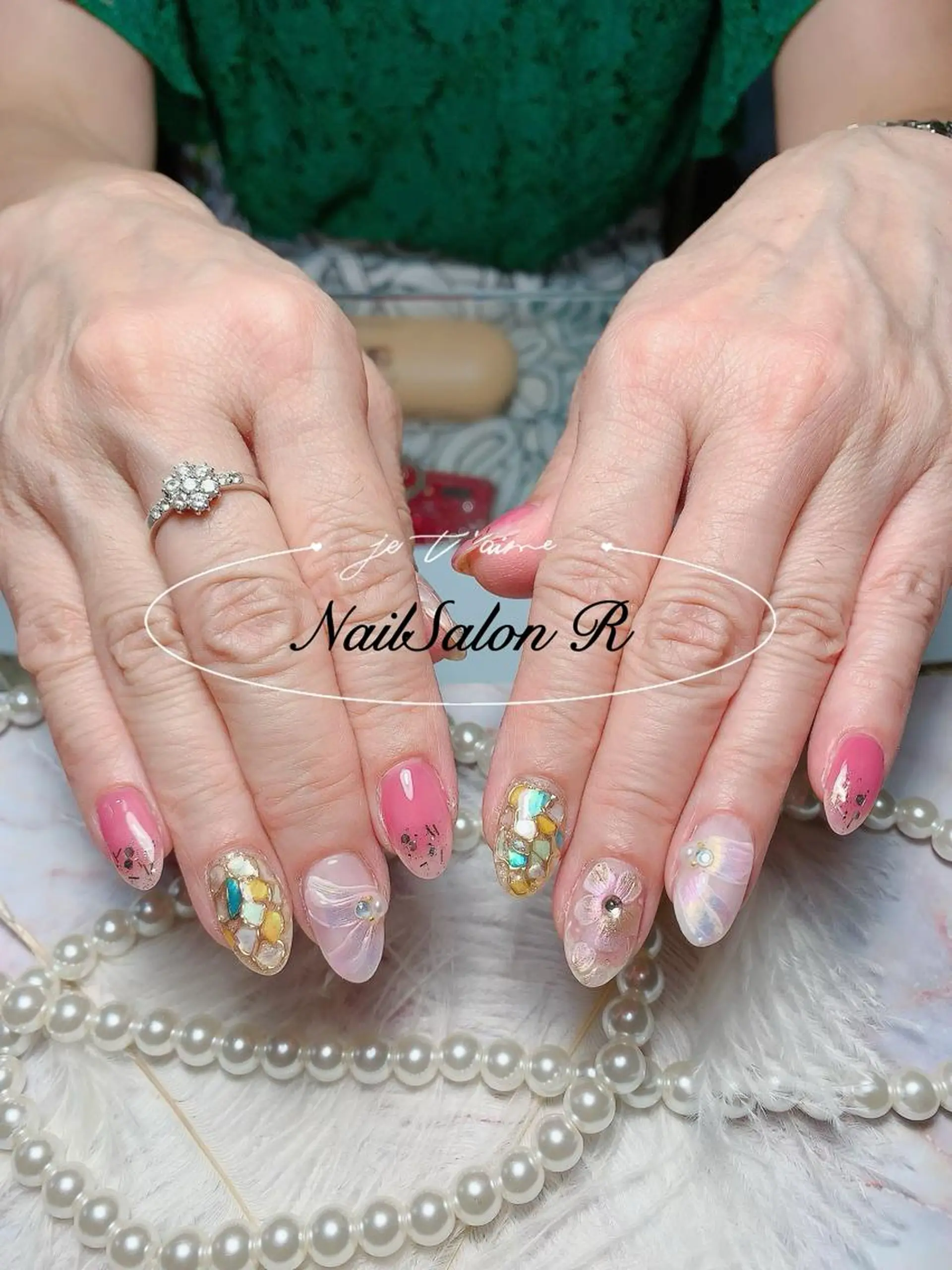 ネイル ハンドネイル NailSalonR 宮里のネイルデザイン
