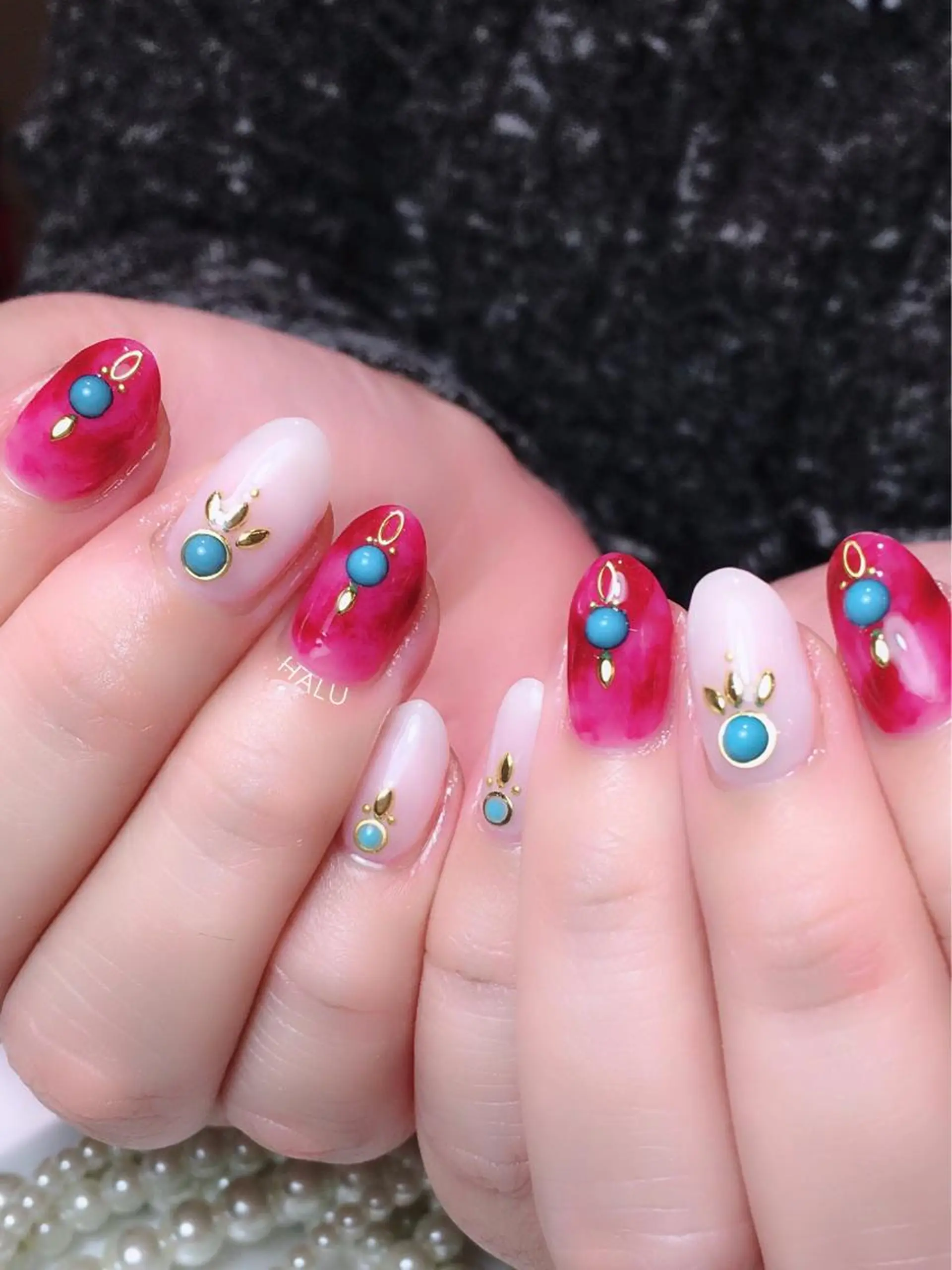 ネイル ピンク 赤色 HALU ハルのネイルデザイン