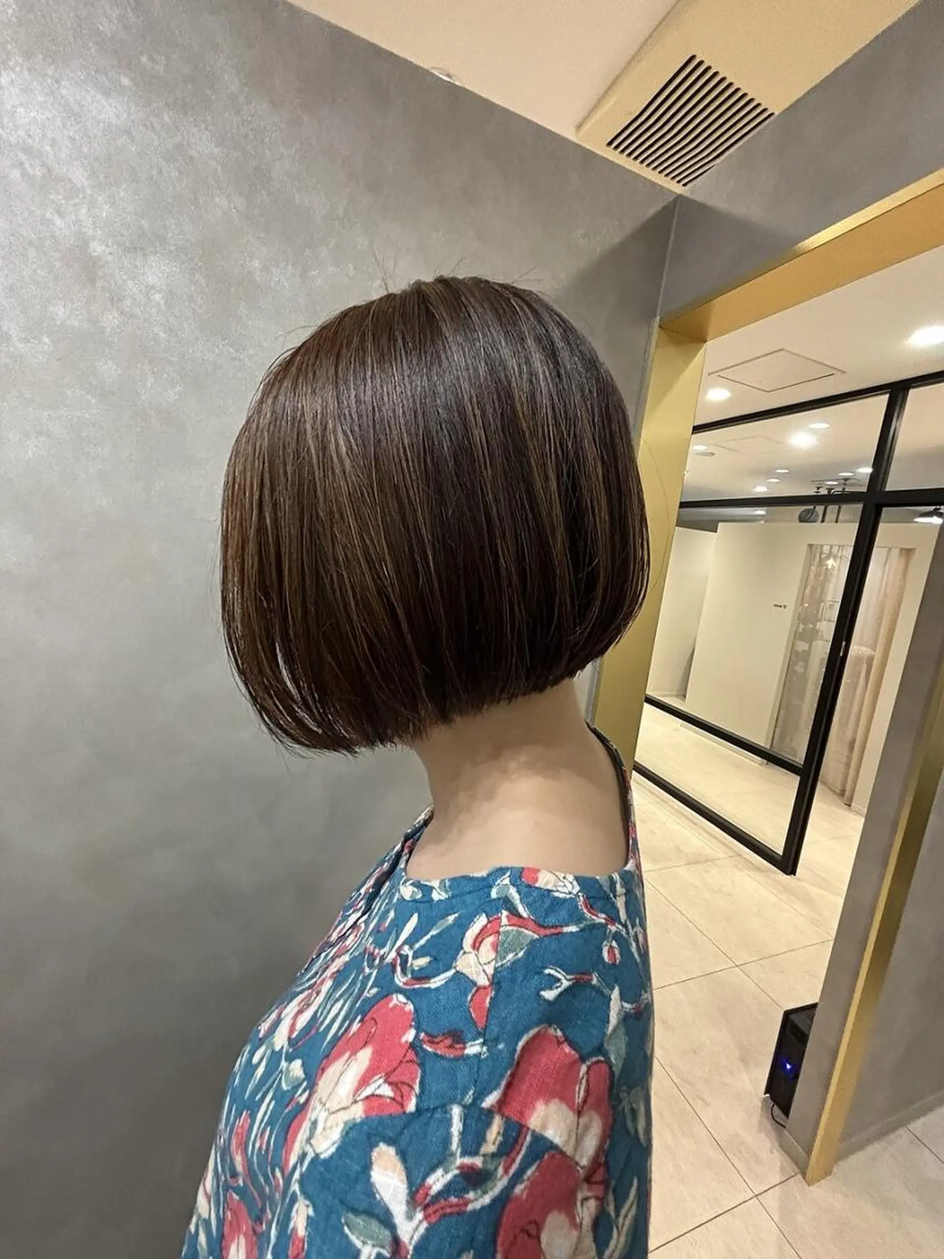 ショート ボブ ハイライト 髪質改善 レイヤーカット 似合わせカット カット トリートメント 🌜ROW町田 🌛 公式のヘアスタイル