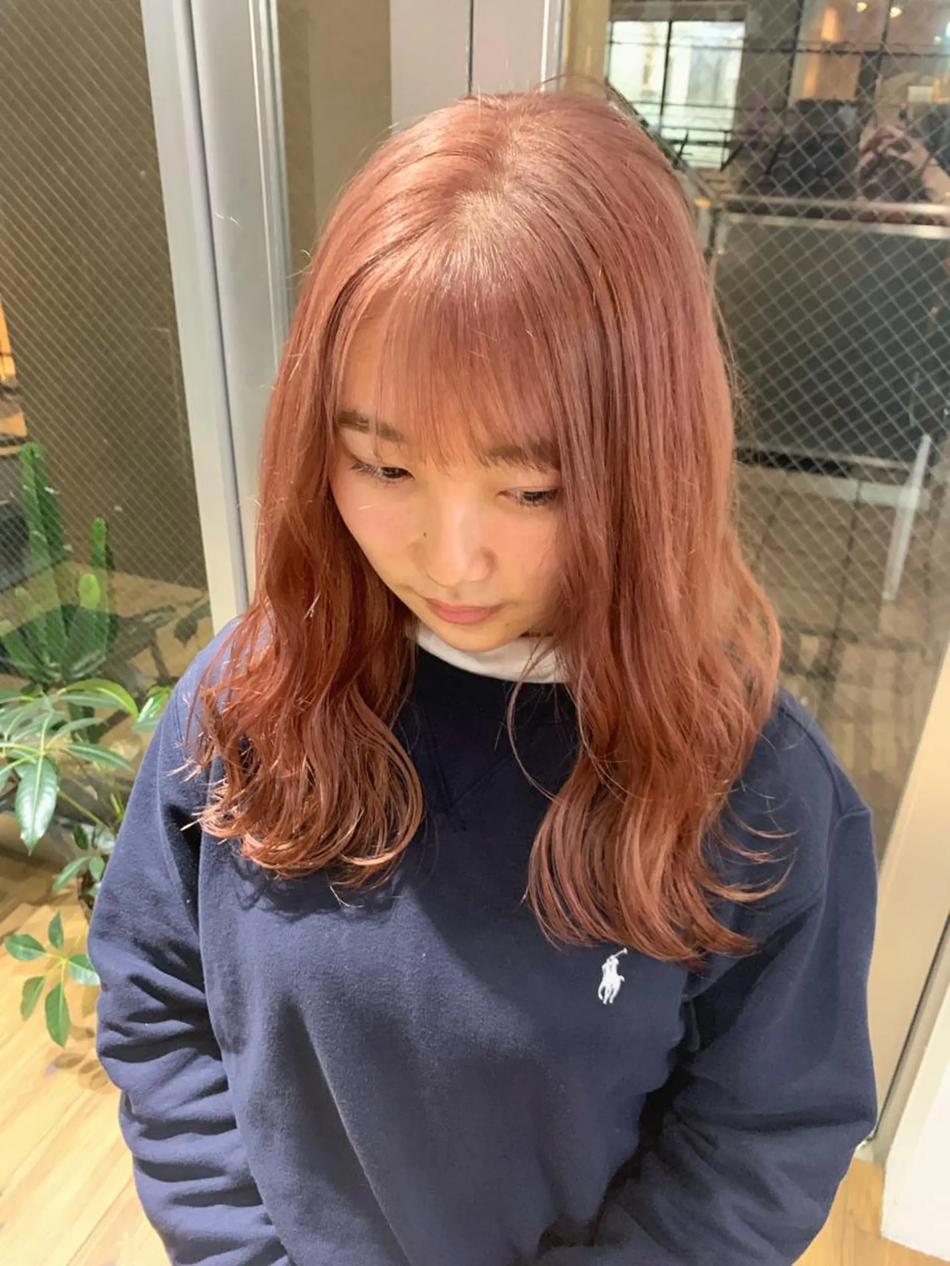ロング カラー ベージュカラー グレージュ ピンクカラー ピンクベージュ ヘアカラー トリートメント ミルクティーベージュ ブリーチ 店長 清水のヘアスタイル