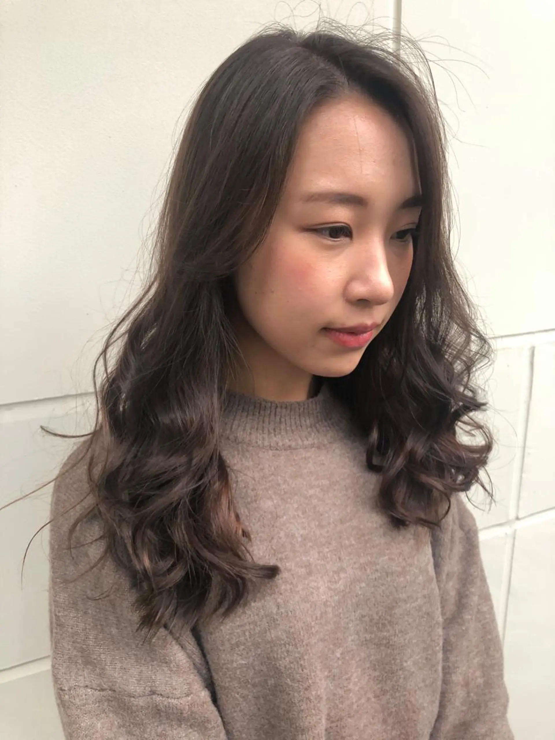 セミロング こやま りほのヘアスタイル