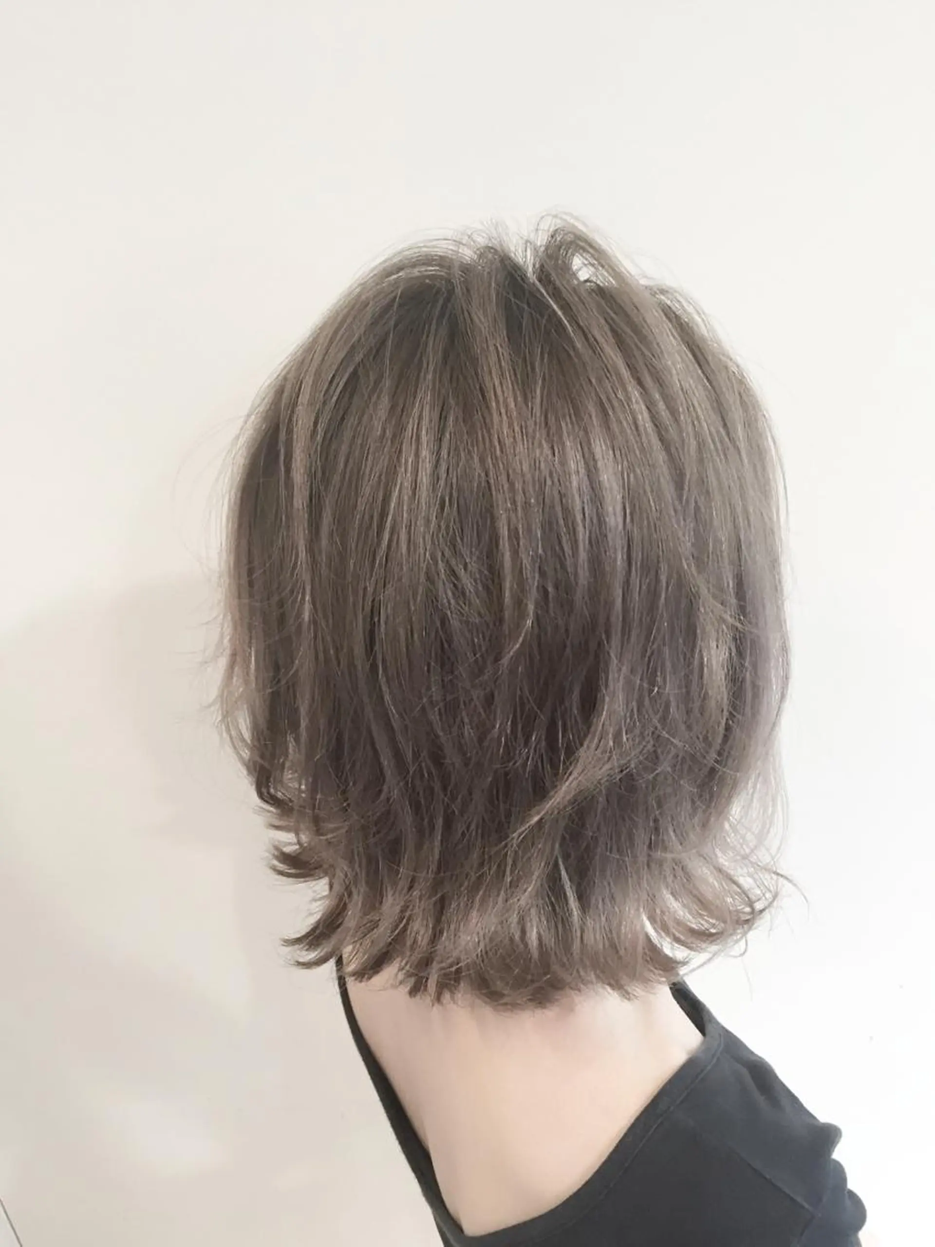 ショート ミディアム カラー パーマ ヘアカラー 土井 浩輔のヘアスタイル