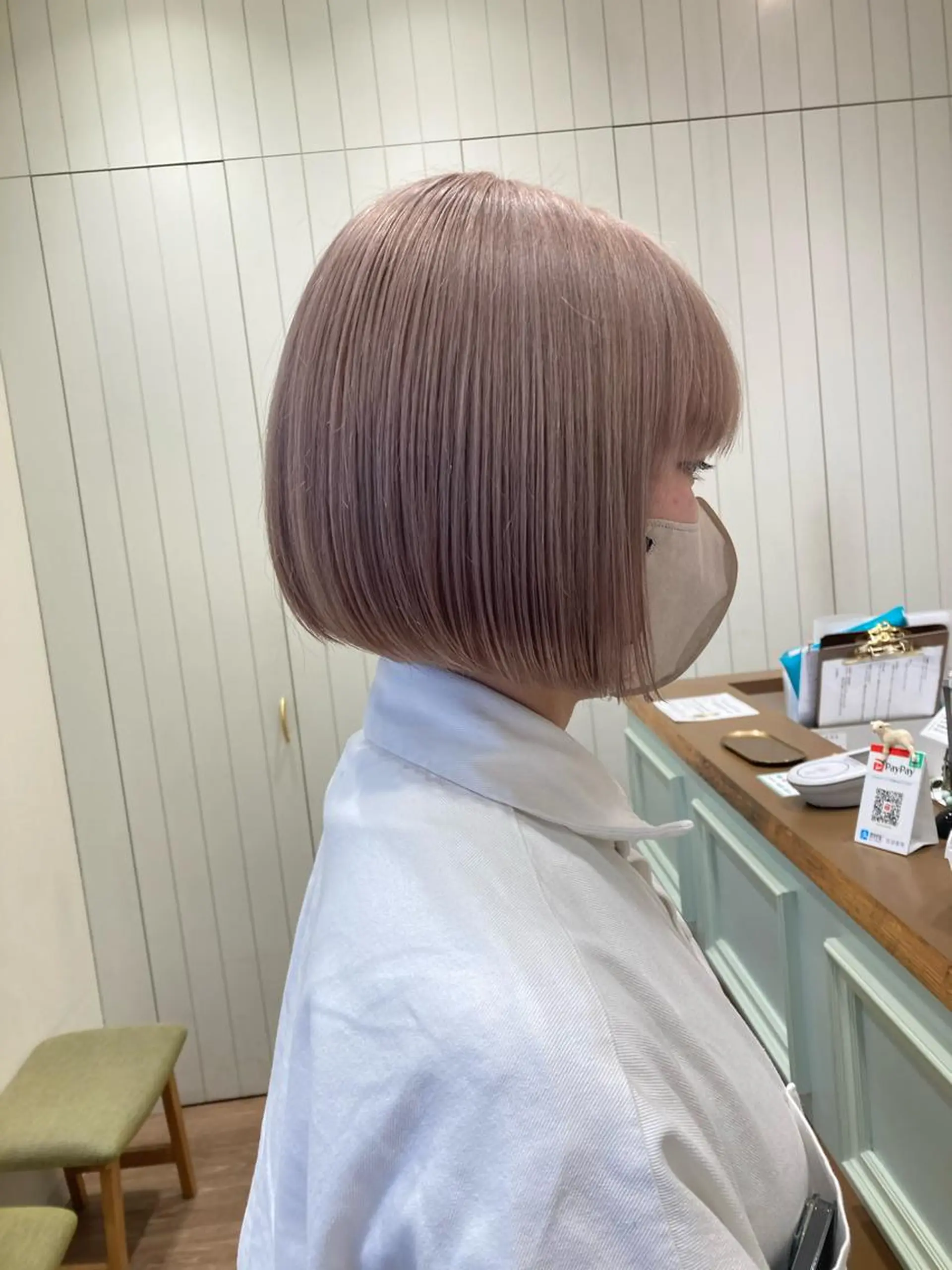 カラー ベージュカラー ブリーチ ハイトーンカラー ミルクティーベージュ ヘアカラー むらたみずき /大宮ボブ、ショートのヘアスタイル