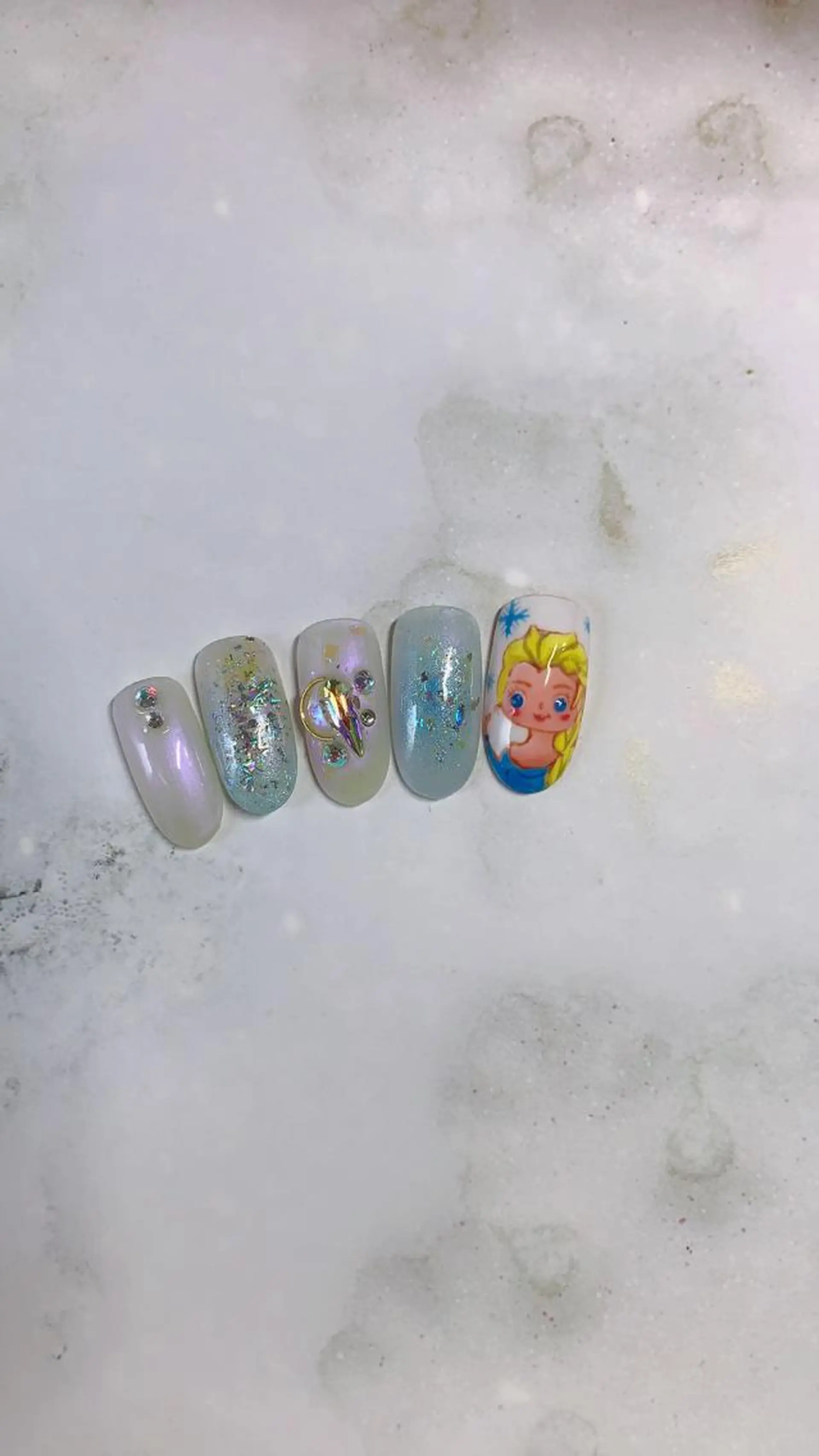 カラー ネイル Moonstone Salonのネイルデザイン