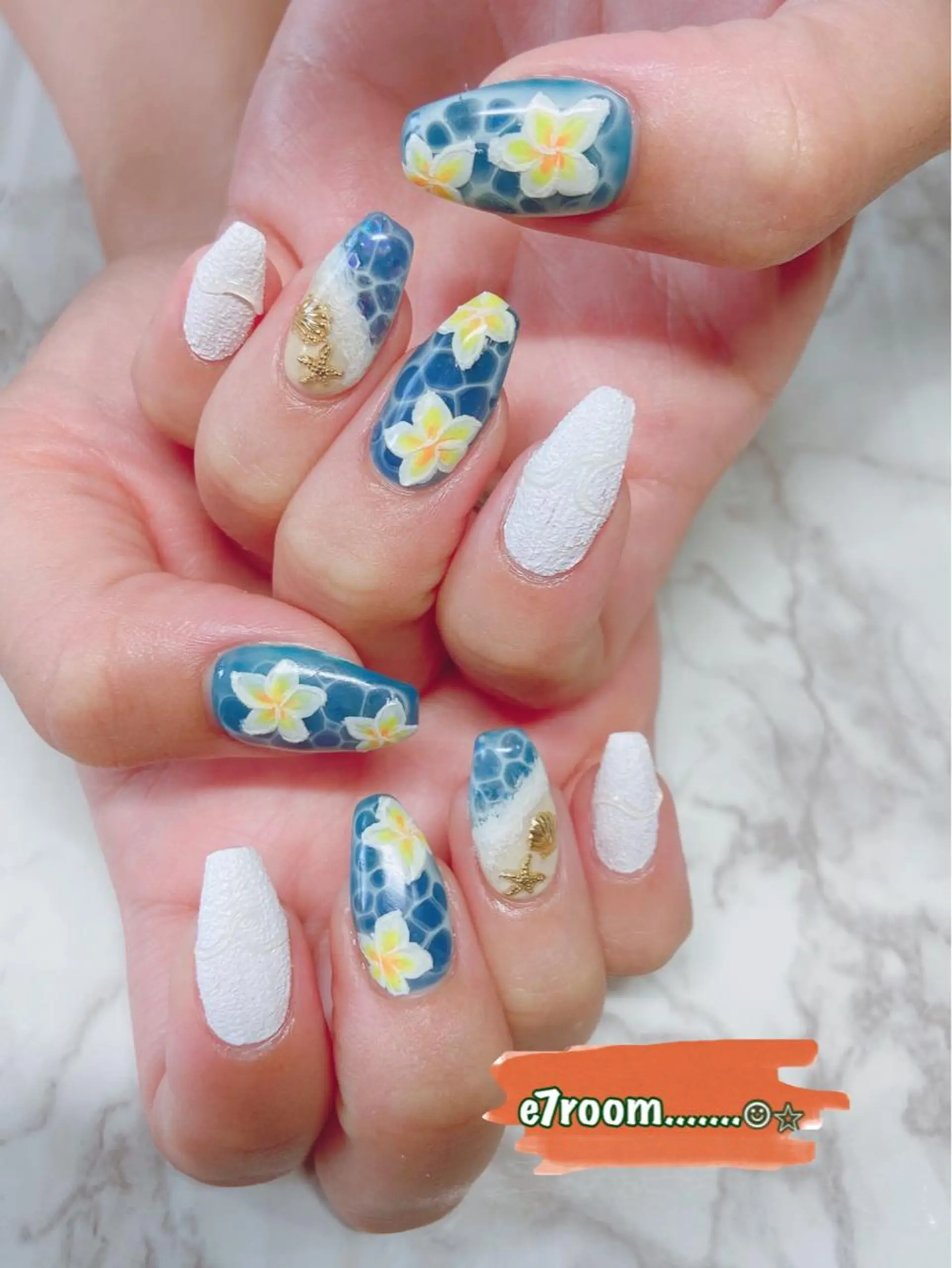 ネイル 江口 佳奈のネイルデザイン