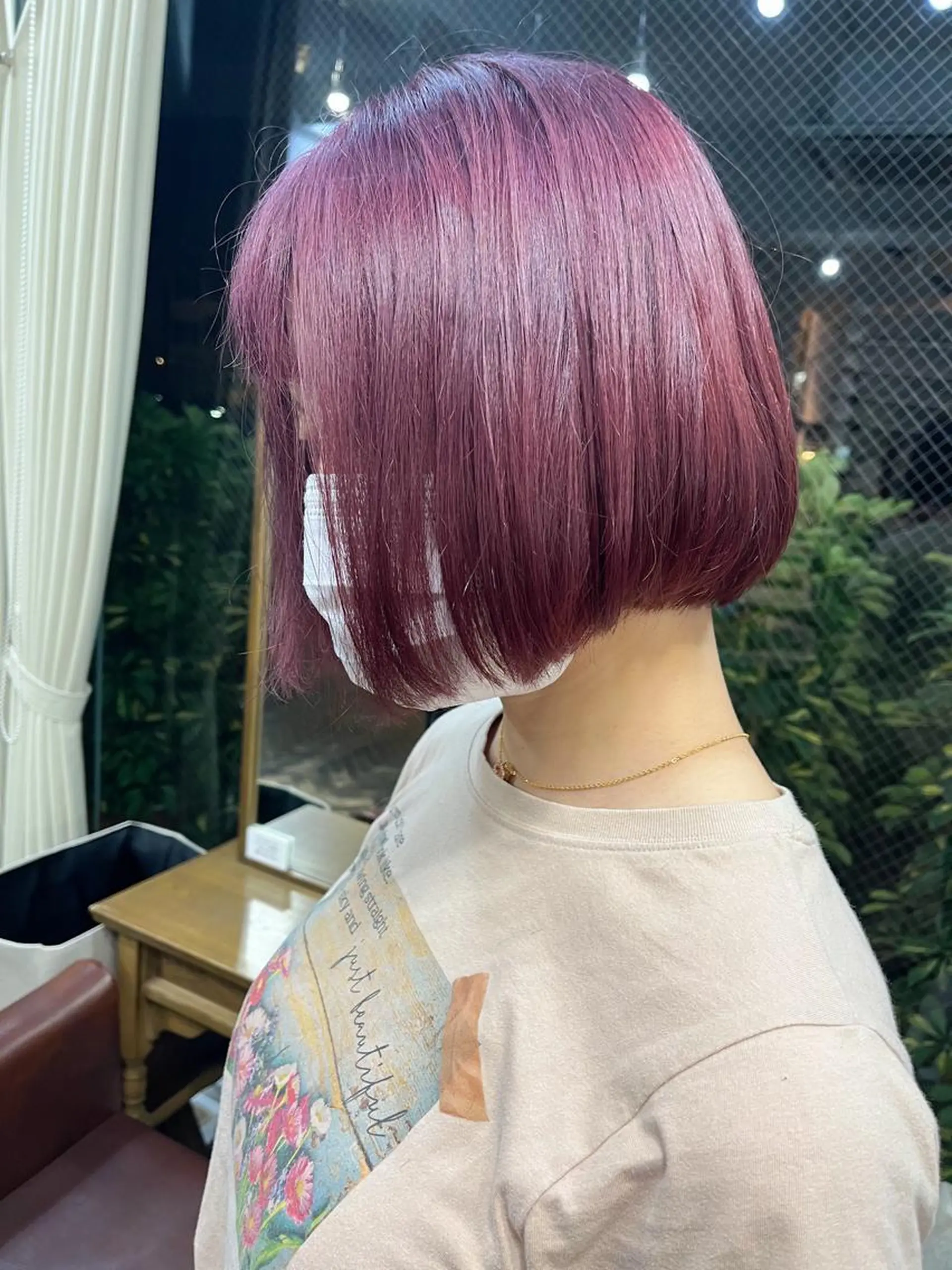 ミディアム カラー ヘアカラー モモカ/ハイトーン /バレイヤージュのヘアスタイル