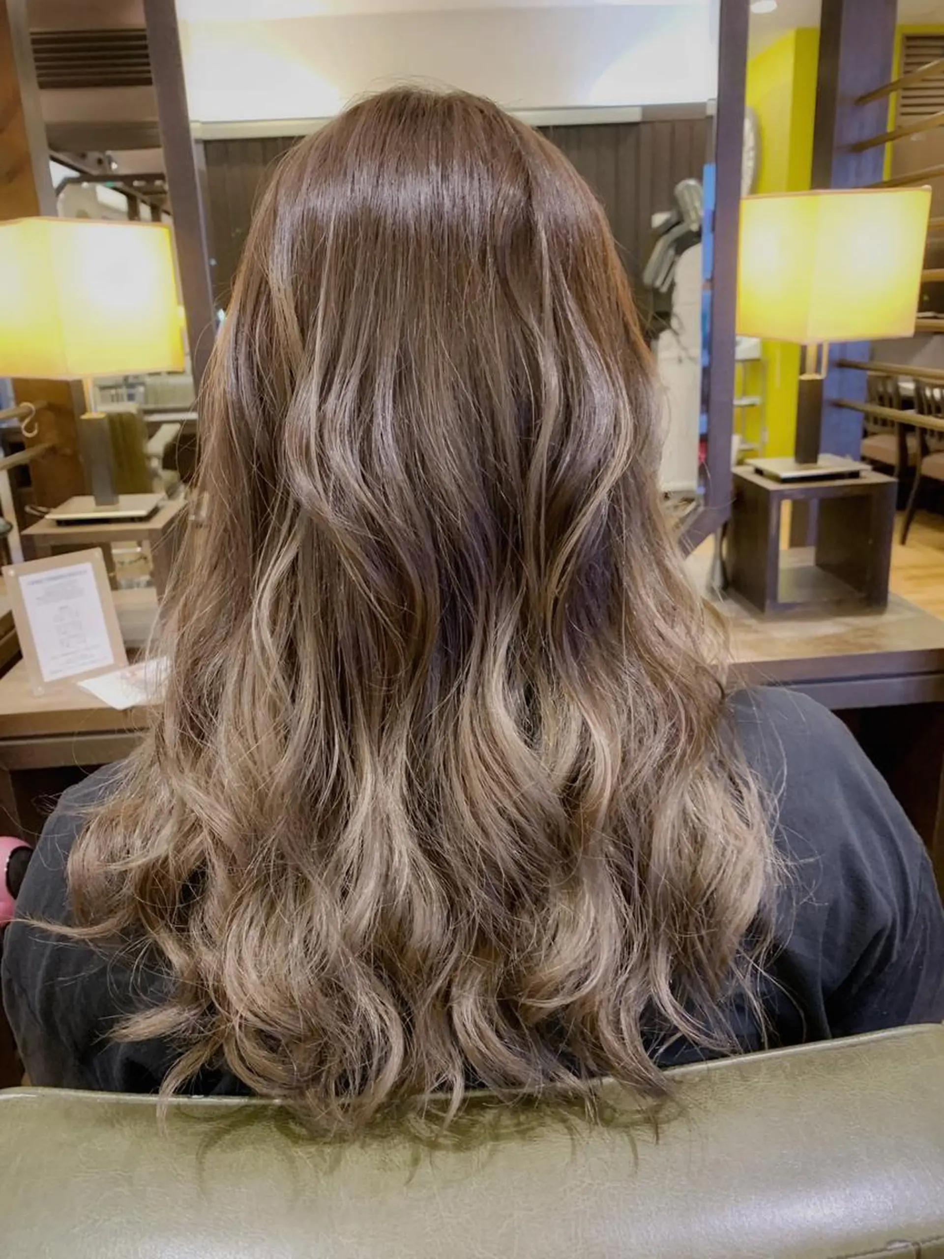 ロング 佐藤 ナルトのヘアスタイル