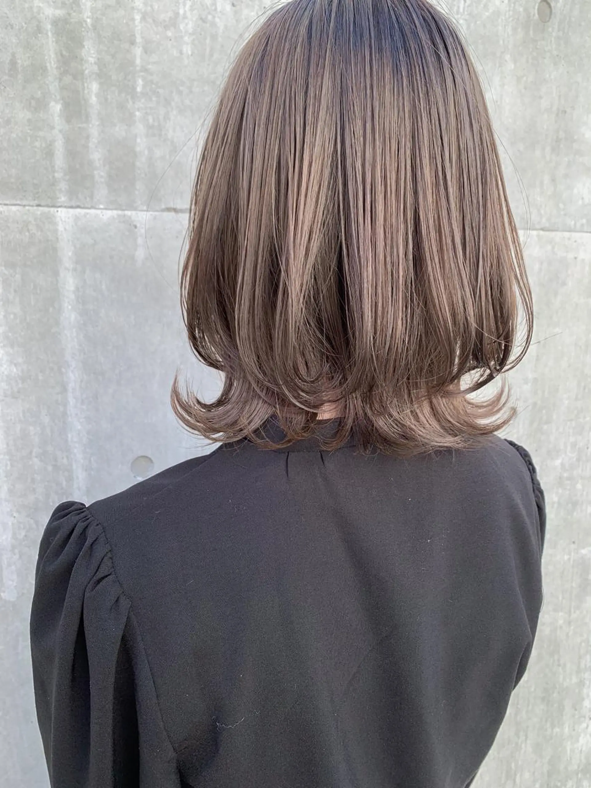 ミディアム カラー ヘアアレンジ ヘアカラー トリートメント yuka .のヘアスタイル