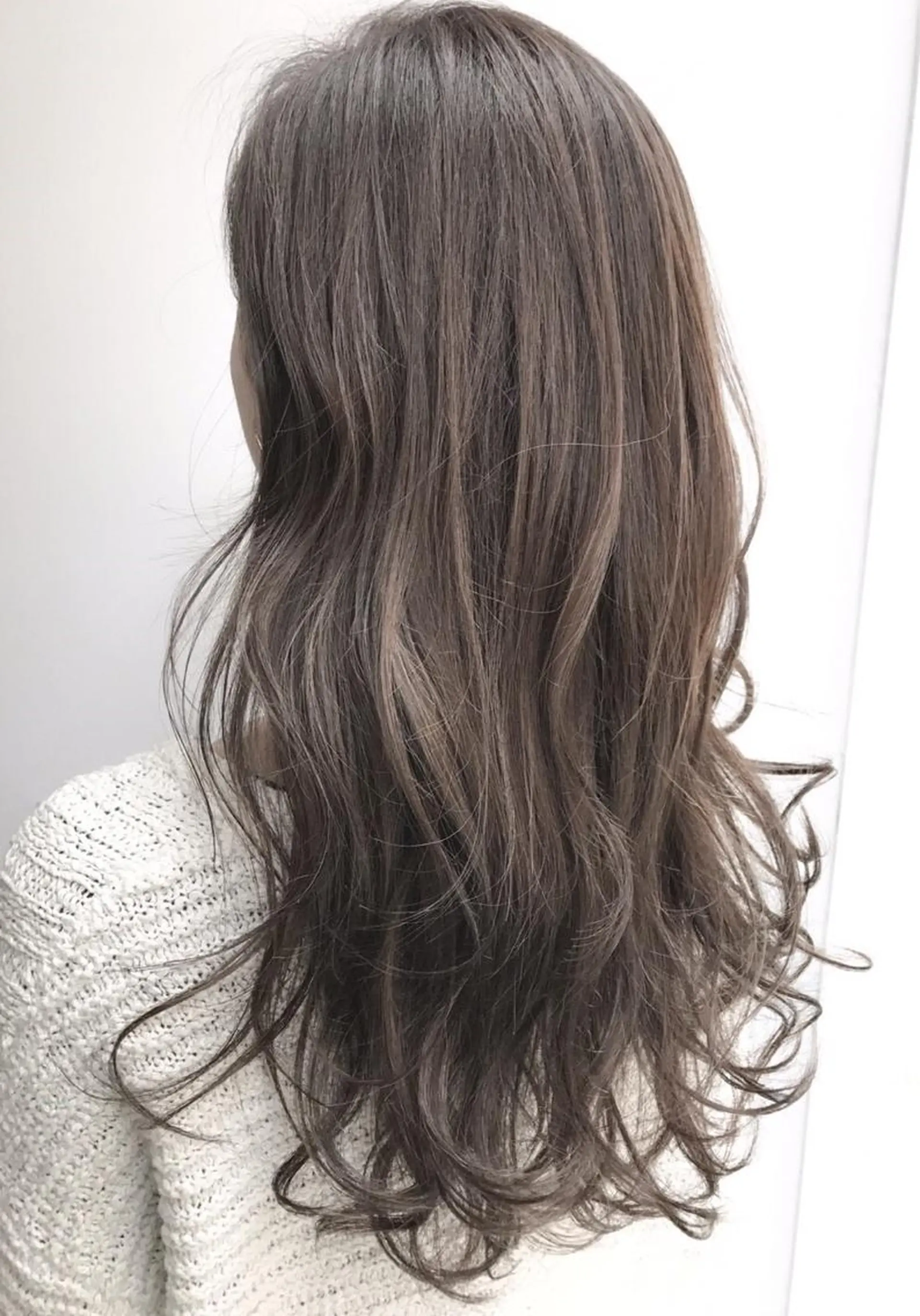 ロング カラー ヘアカラー トリートメント 土谷 敦郎のヘアスタイル