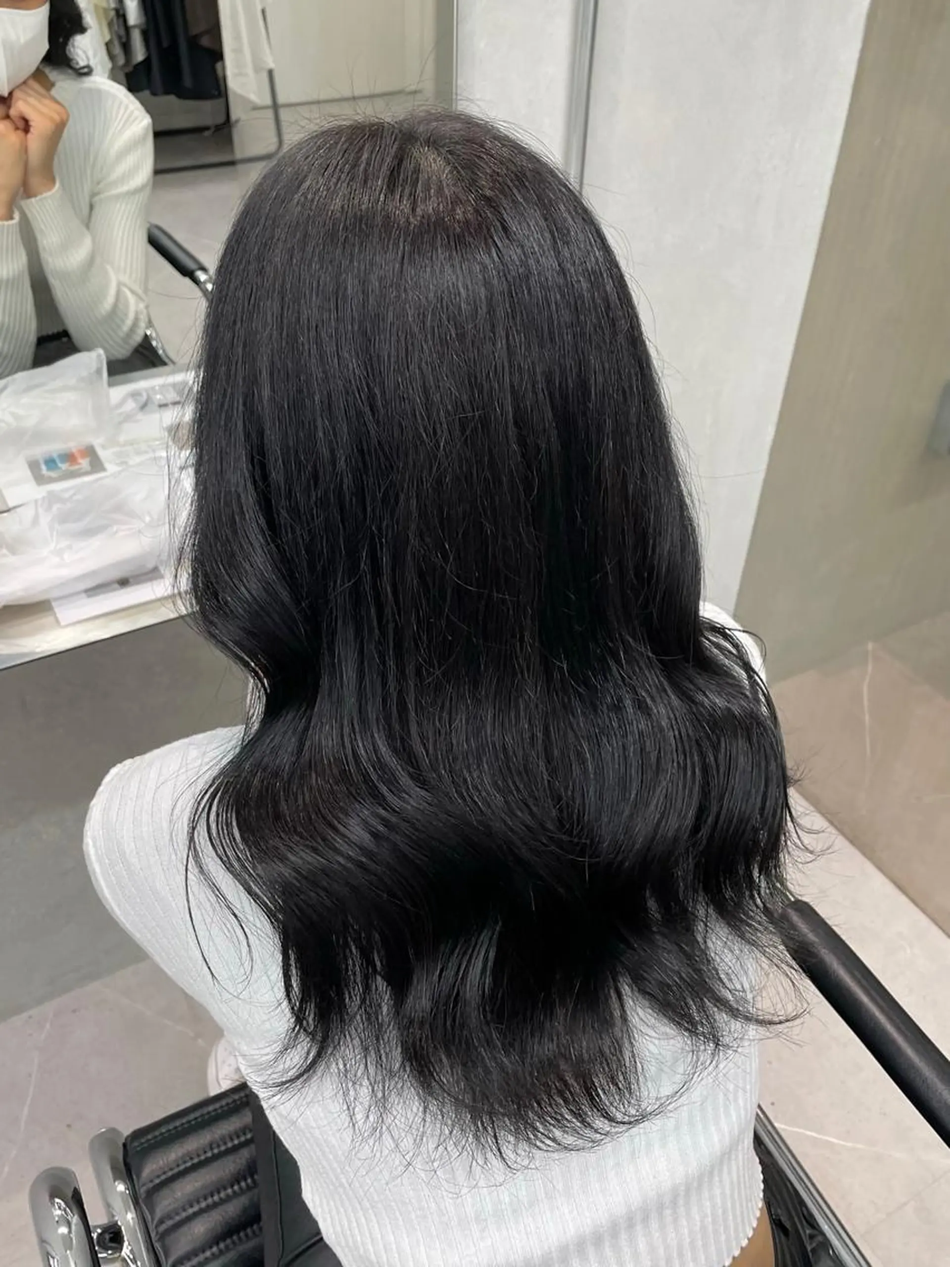 ロング カラー IO イオリのヘアスタイル