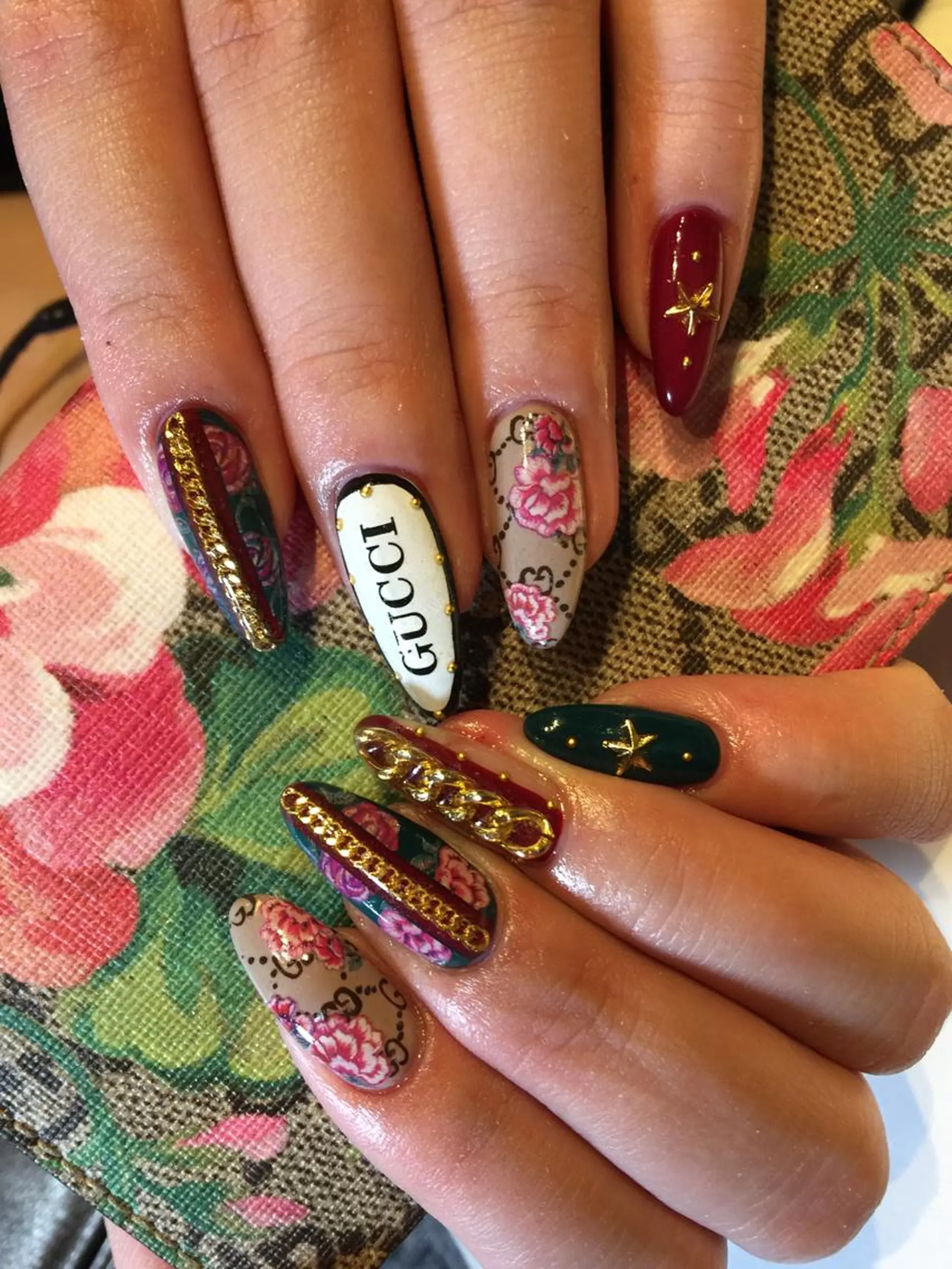 ネイル chatblanc ♡のネイルデザイン