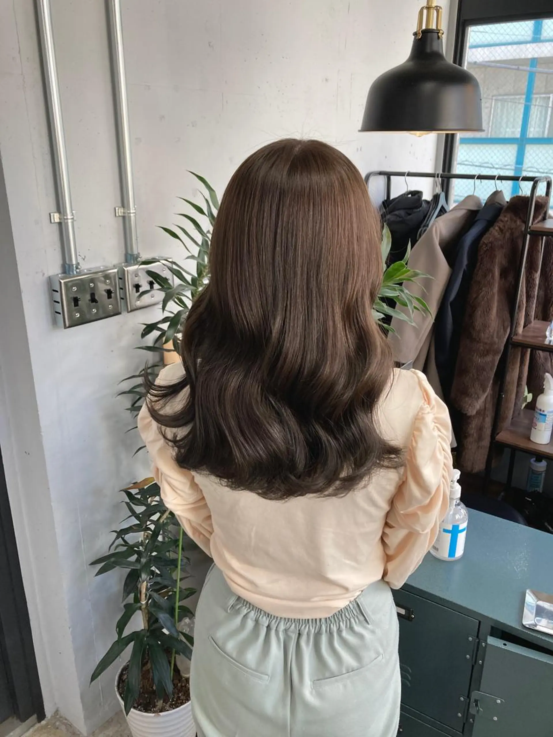ミディアム 新井 広樹のヘアスタイル