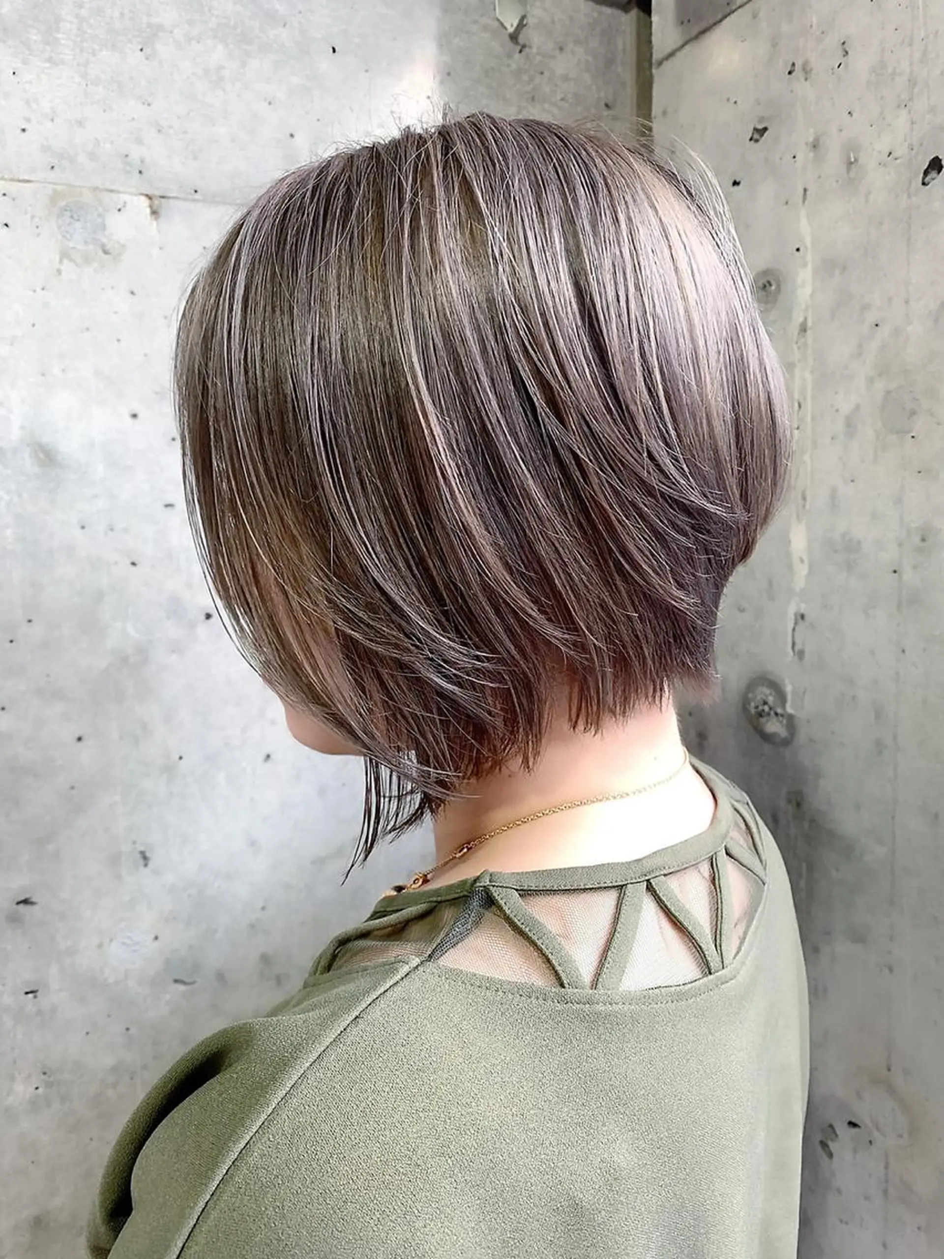 ショート カラー シールエクステ 🪽CHIAKIのヘアスタイル