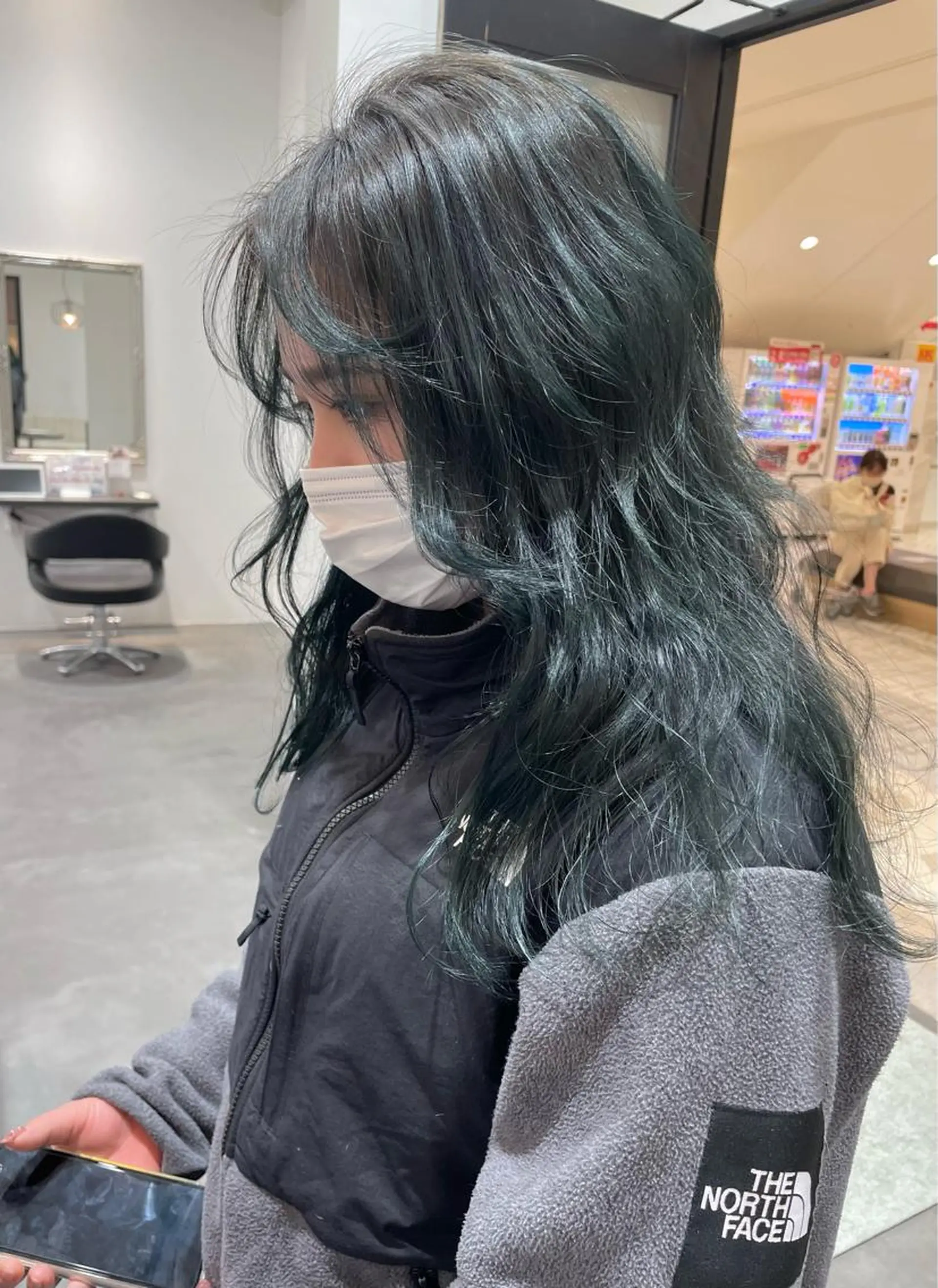 ロング カラー ヘアアレンジ 小倉 愛里のヘアスタイル