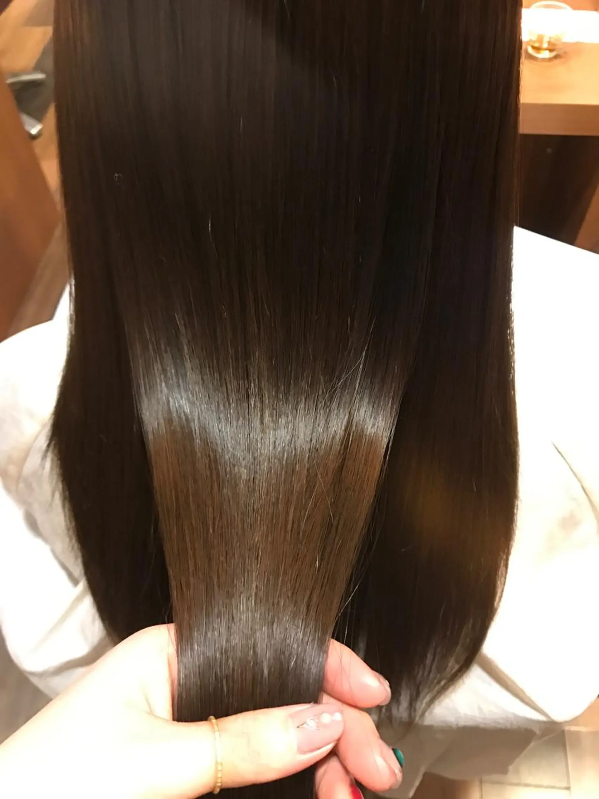 ロング 縮毛矯正 ひろせ かなのヘアスタイル