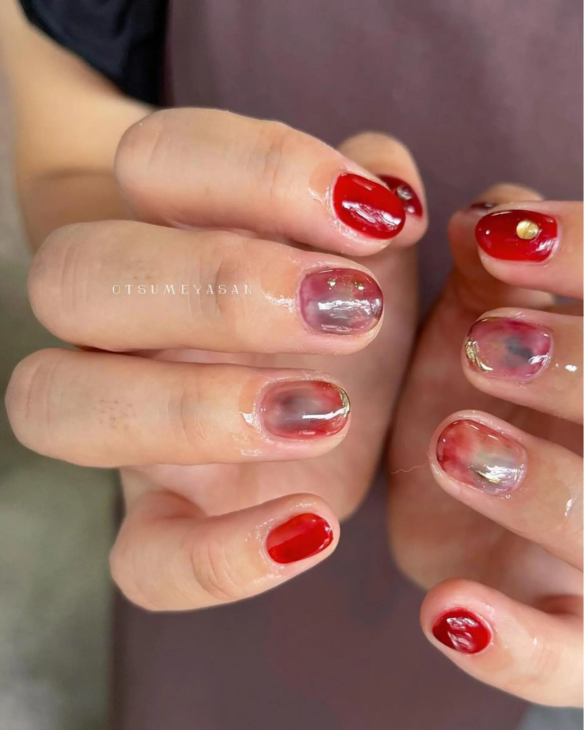 ネイル オーロラネイル ブルー ボルドー ゴールド 韓国ネイル わたなべ ちかのネイルデザイン