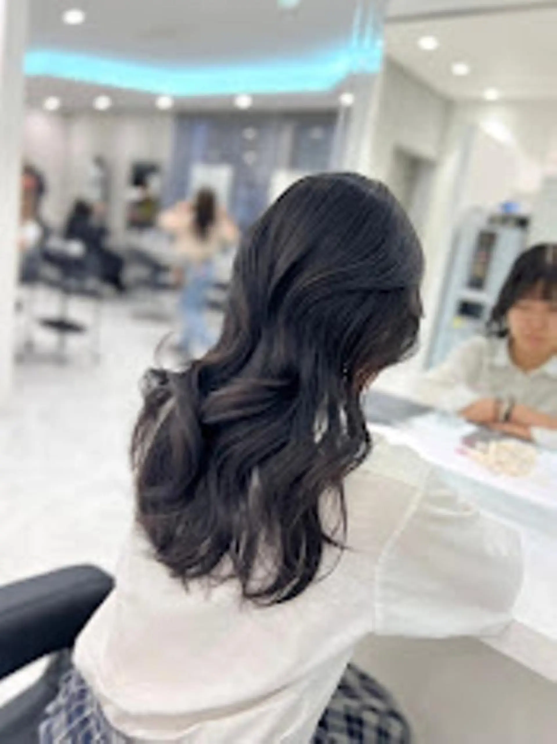 カラー 🫧 THEATER 【公式】🫧天神🫧のヘアスタイル