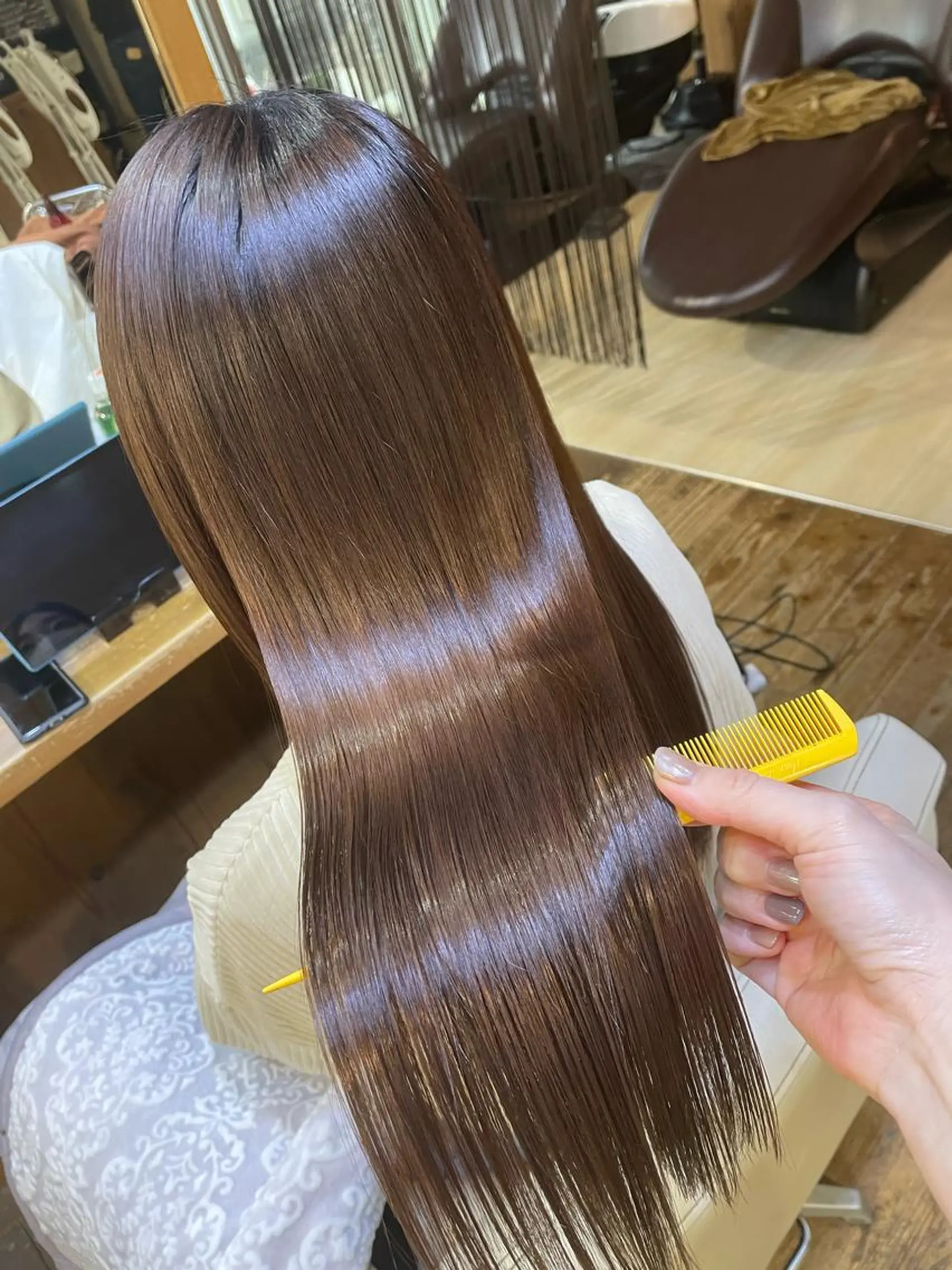セミロング 髪質改善 トリートメント 山木 裕子のヘアスタイル
