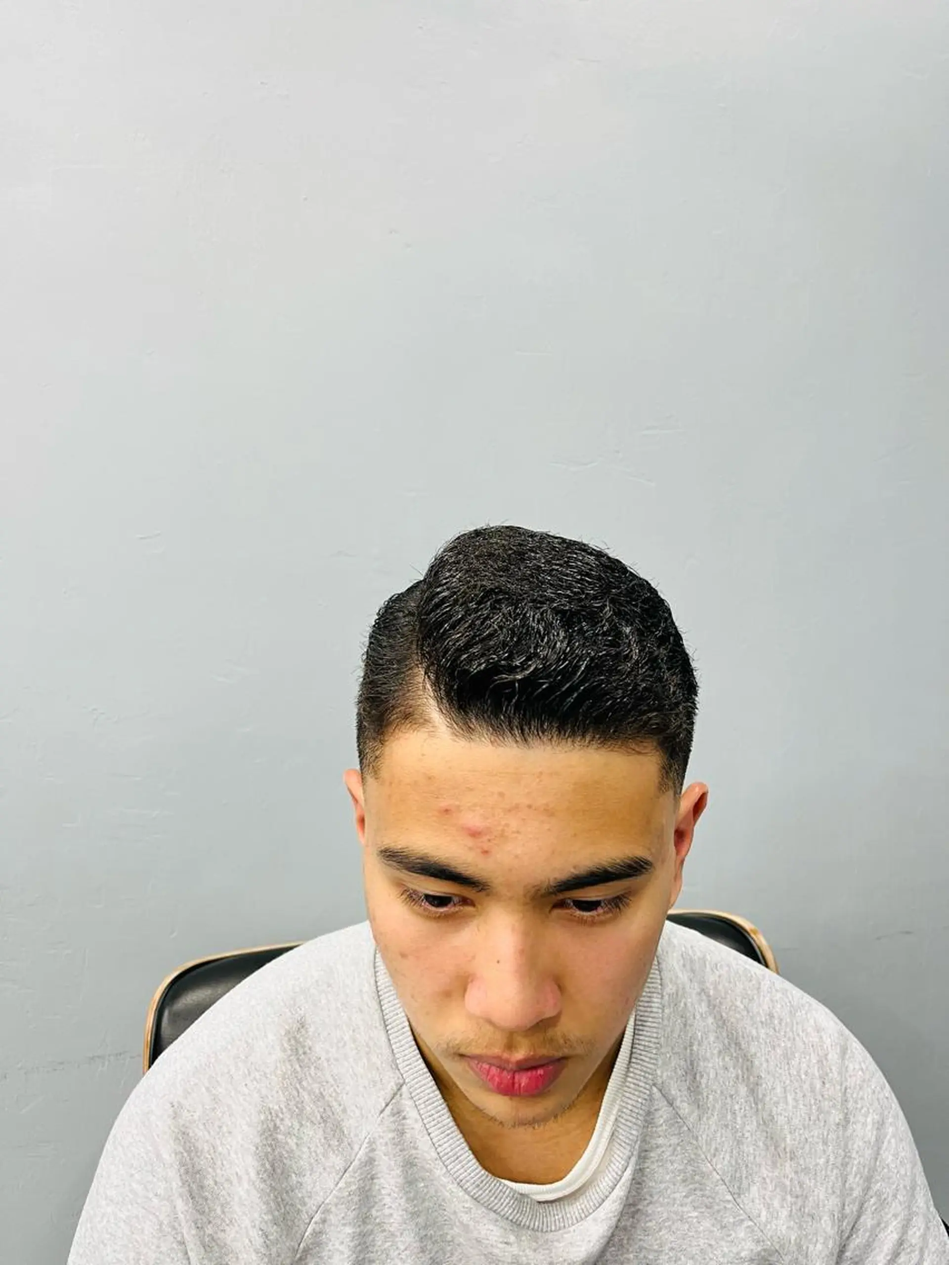 ショート メンズ センターパート フェードカット マッシュ メンズパーマ メンズツイストパーマ 池袋メンズパーマ フェード純平のヘアスタイル
