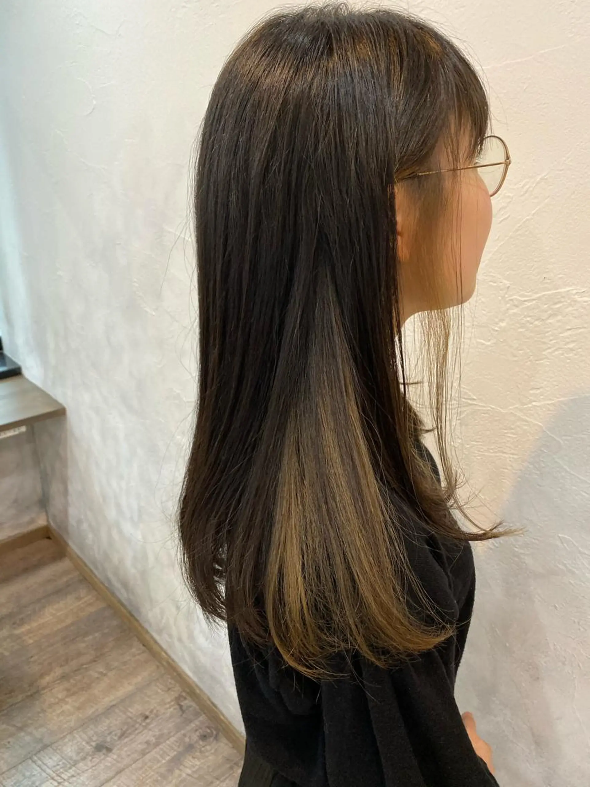 ロング カラー インナーカラー TOMOKO 髪質改善💫縮毛矯正のヘアスタイル