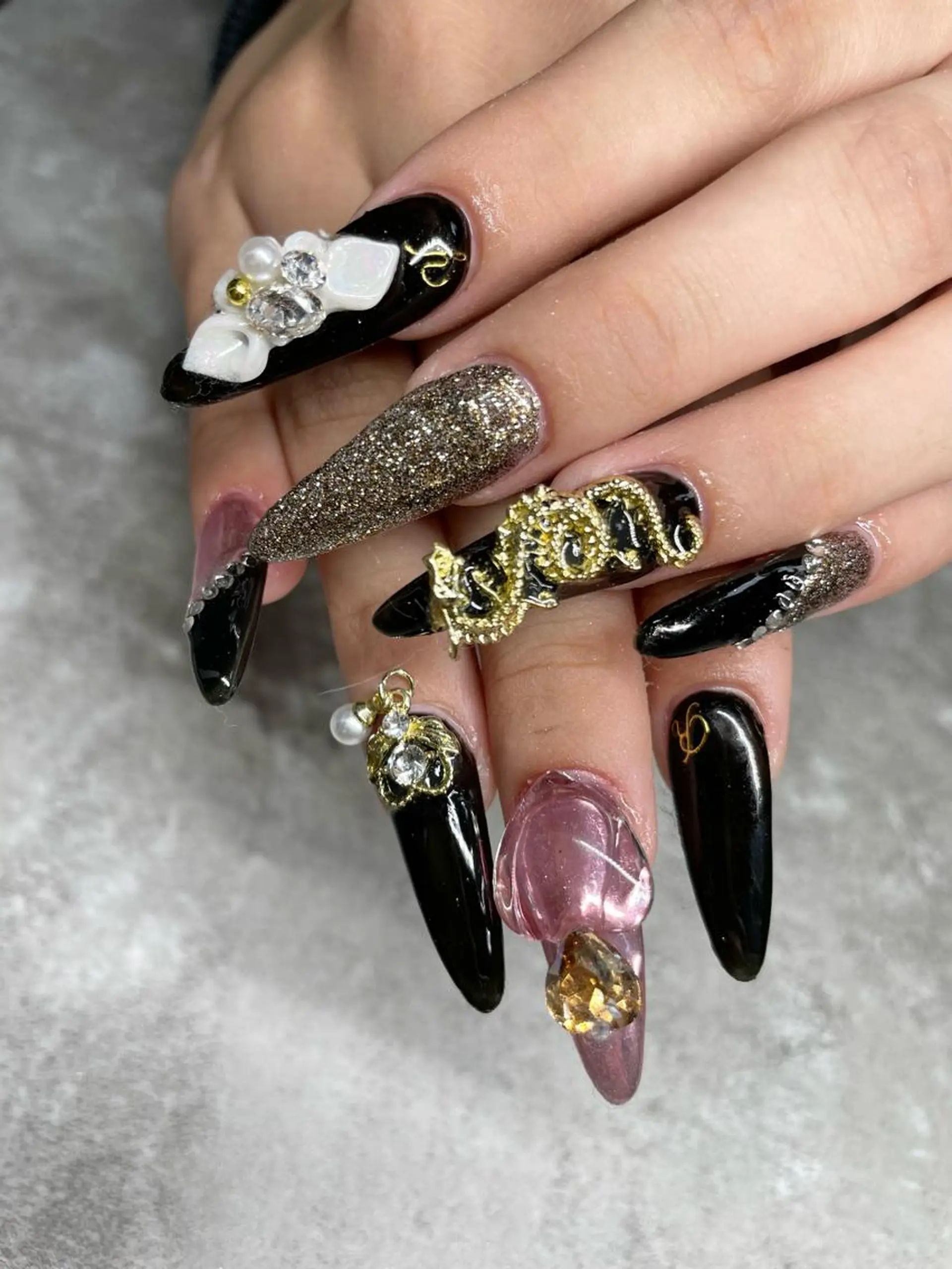 ネイル Y's nailのネイルデザイン