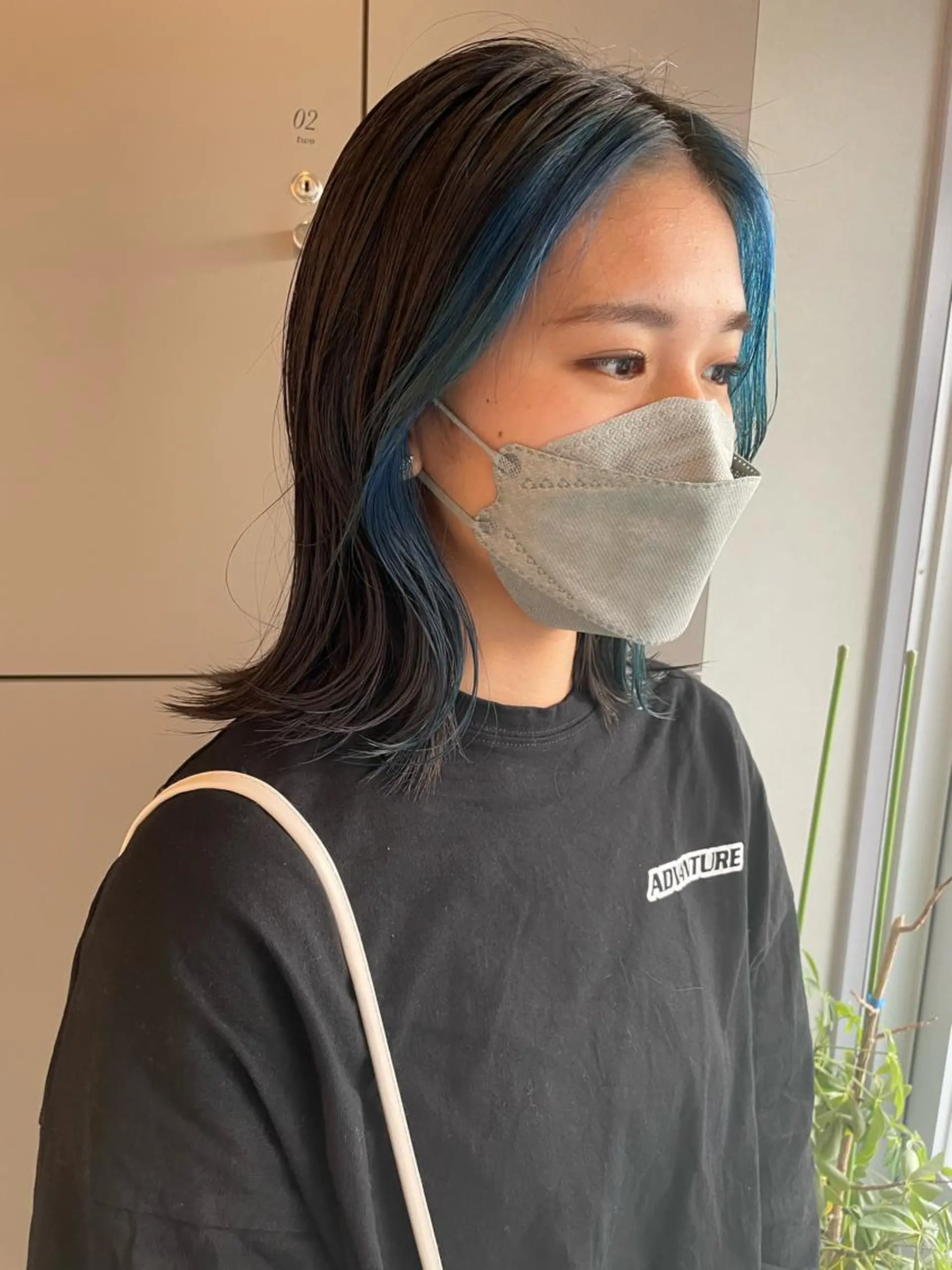 ミディアム 切りっぱなしボブ ショートボブ ミディアムパーマ ミストバング ボブ モテ髪/ボブ/ショー ト/アダチフウトのヘアスタイル