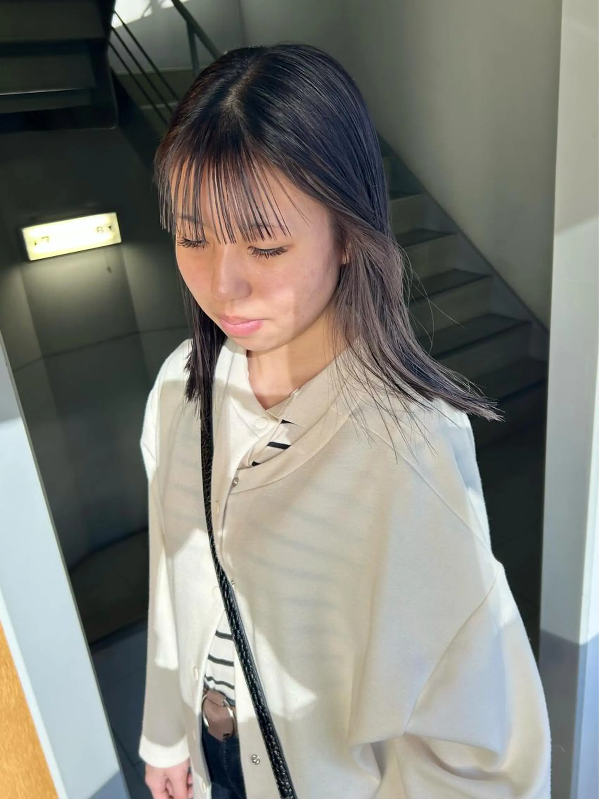 ミディアム カラー パーマ ヘアアレンジ デザインカラー/ボブ ブリーチカラー/ユリのヘアスタイル