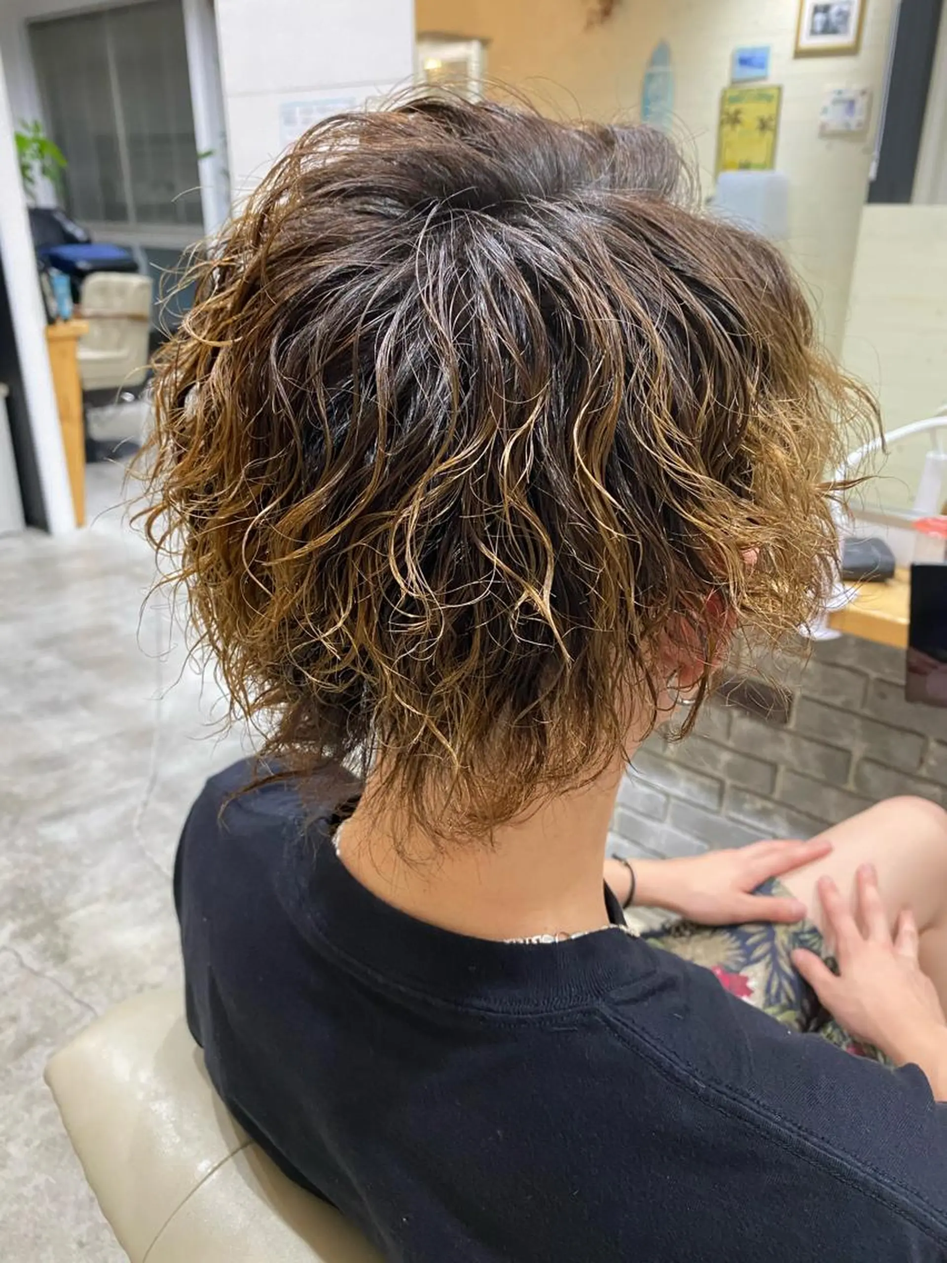 パーマ メンズ メンズパーマ スパイラルパーマ 杉山 莉香のヘアスタイル